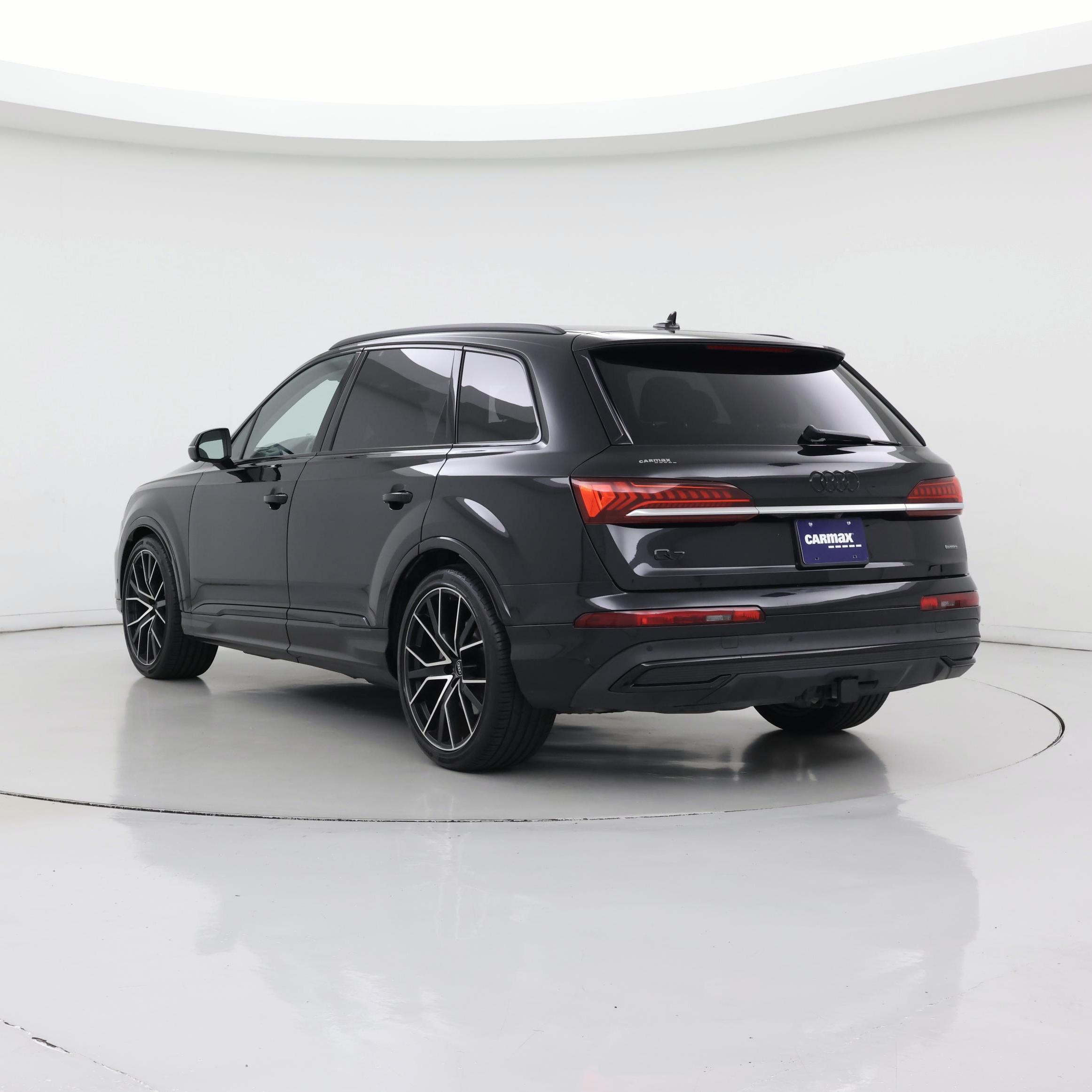 Thumbnail: 2021 Audi Q7 - 2