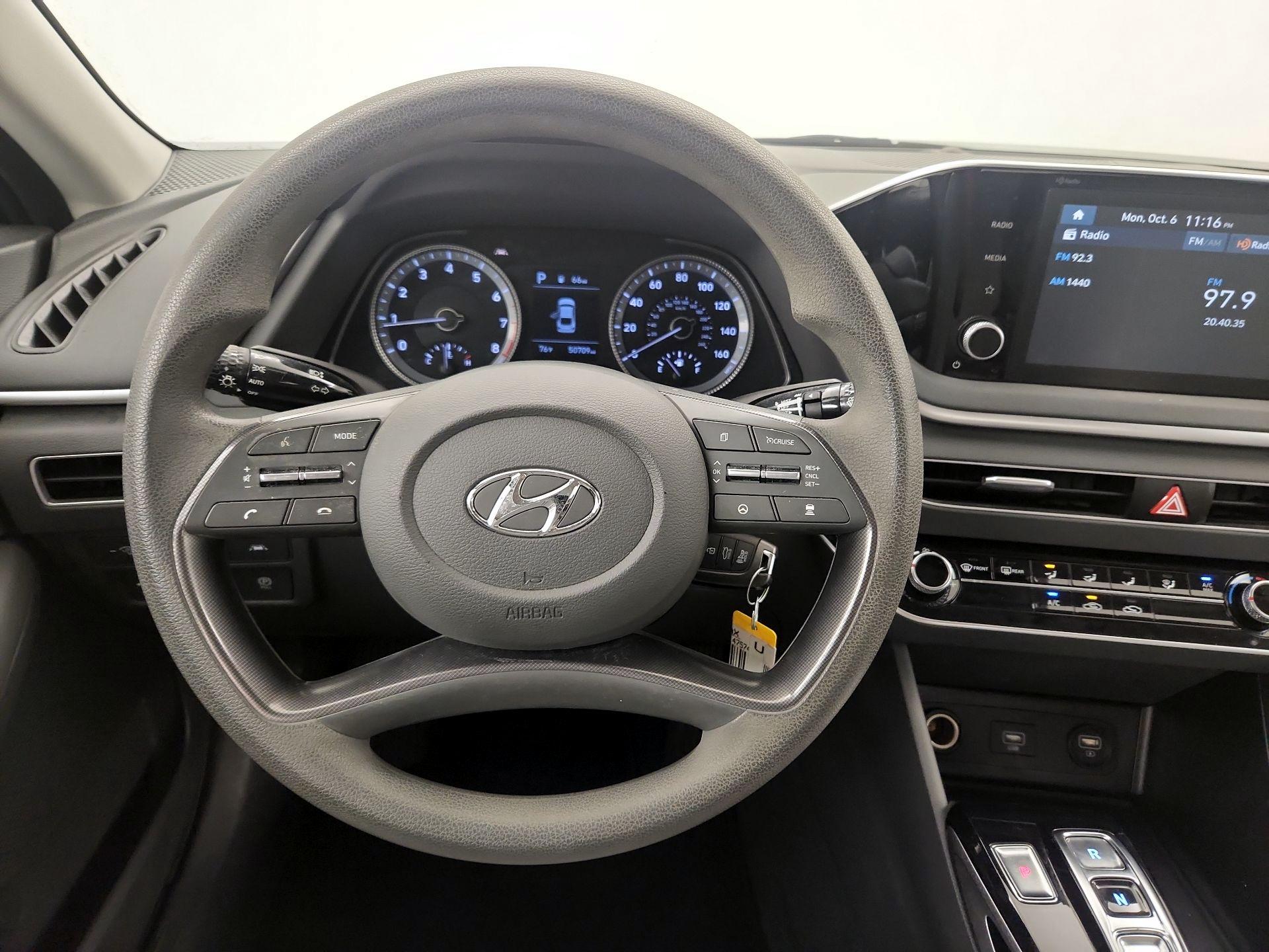 Thumbnail: 2022 Hyundai Sonata - 10