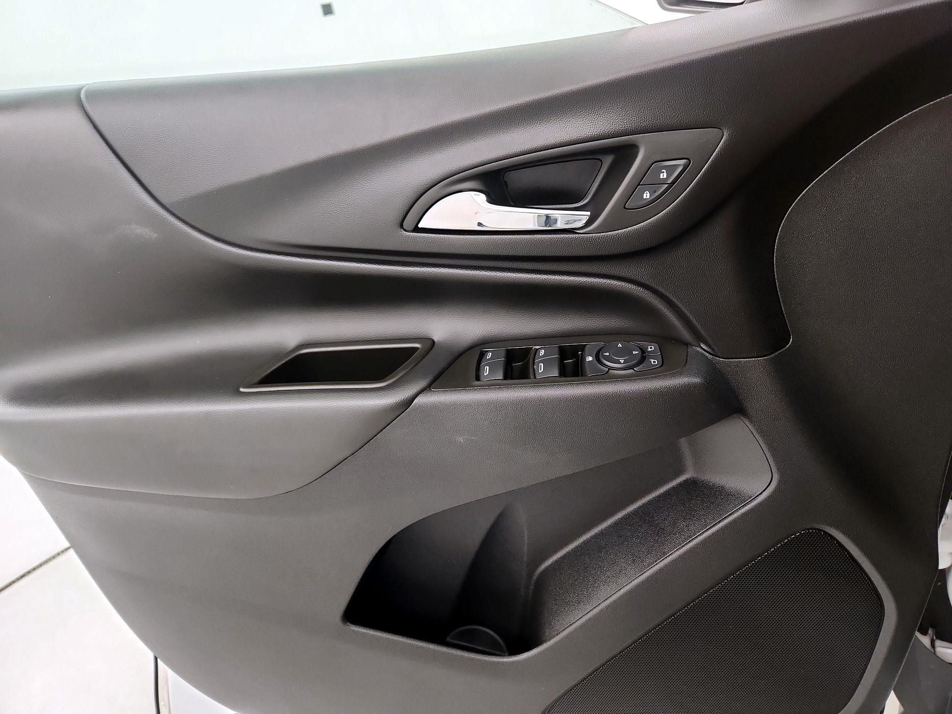 Thumbnail: 2023 Chevrolet Equinox - 12
