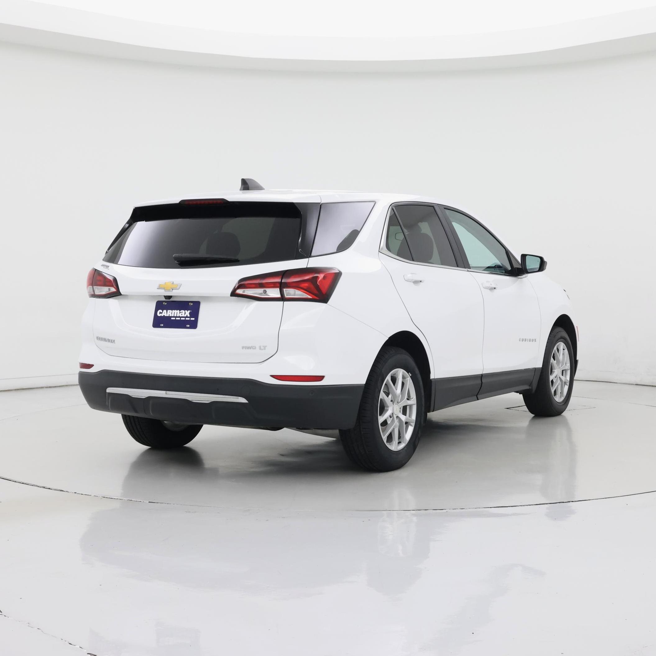 Thumbnail: 2023 Chevrolet Equinox - 8