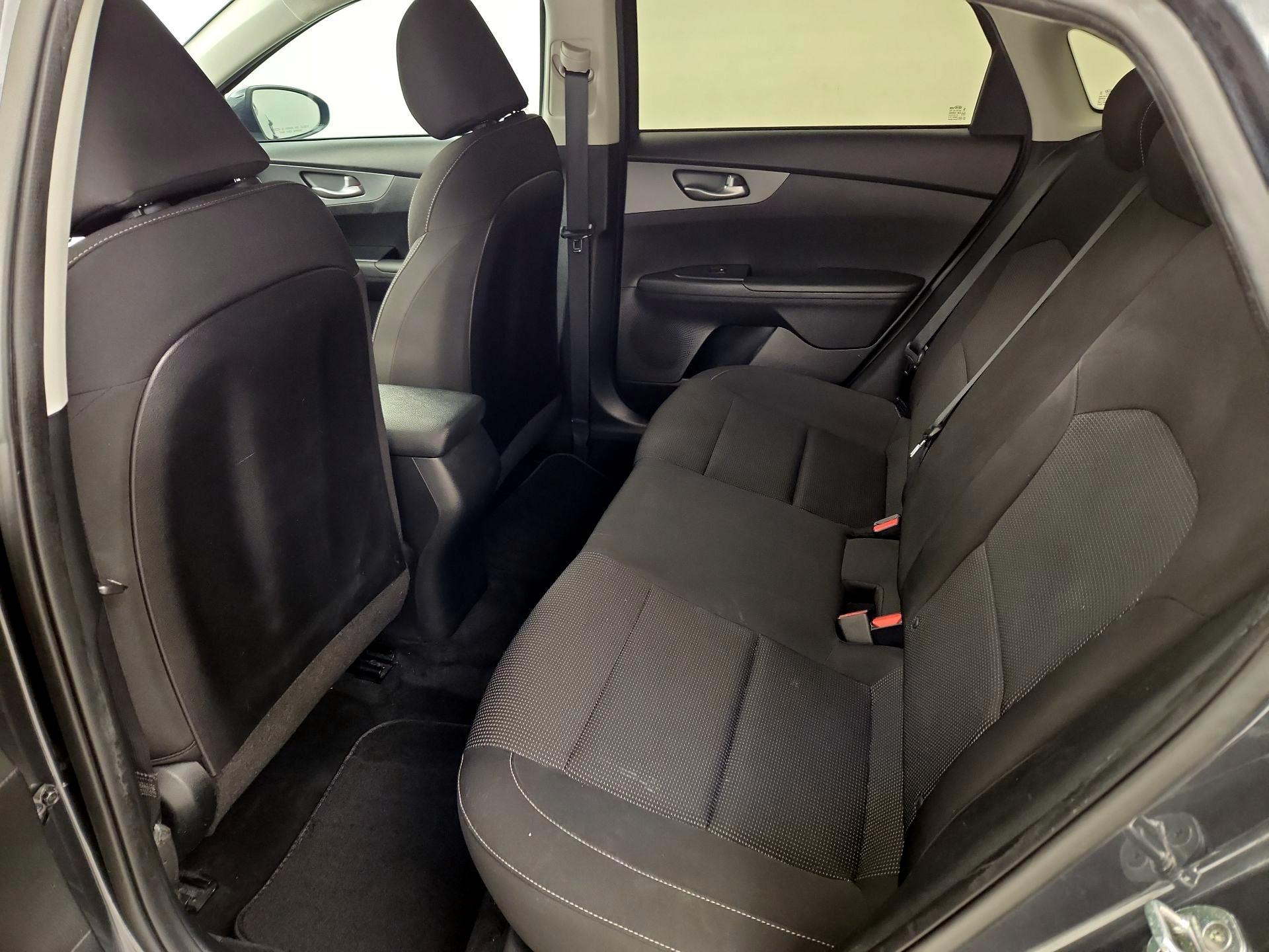 Thumbnail: 2020 Kia Forte - 19