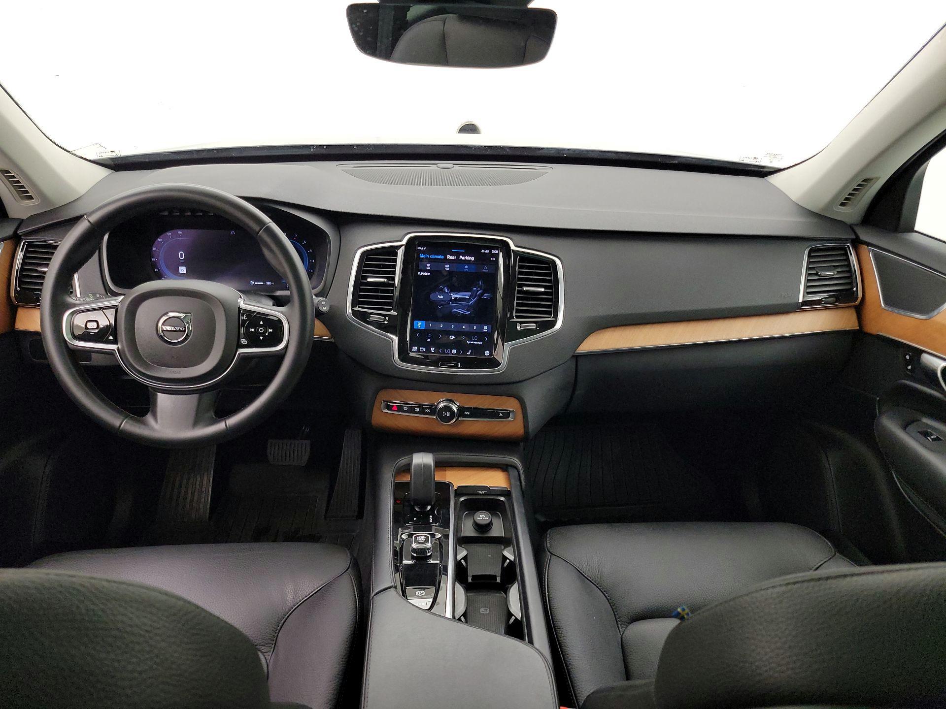 Thumbnail: 2023 Volvo XC90 - 9