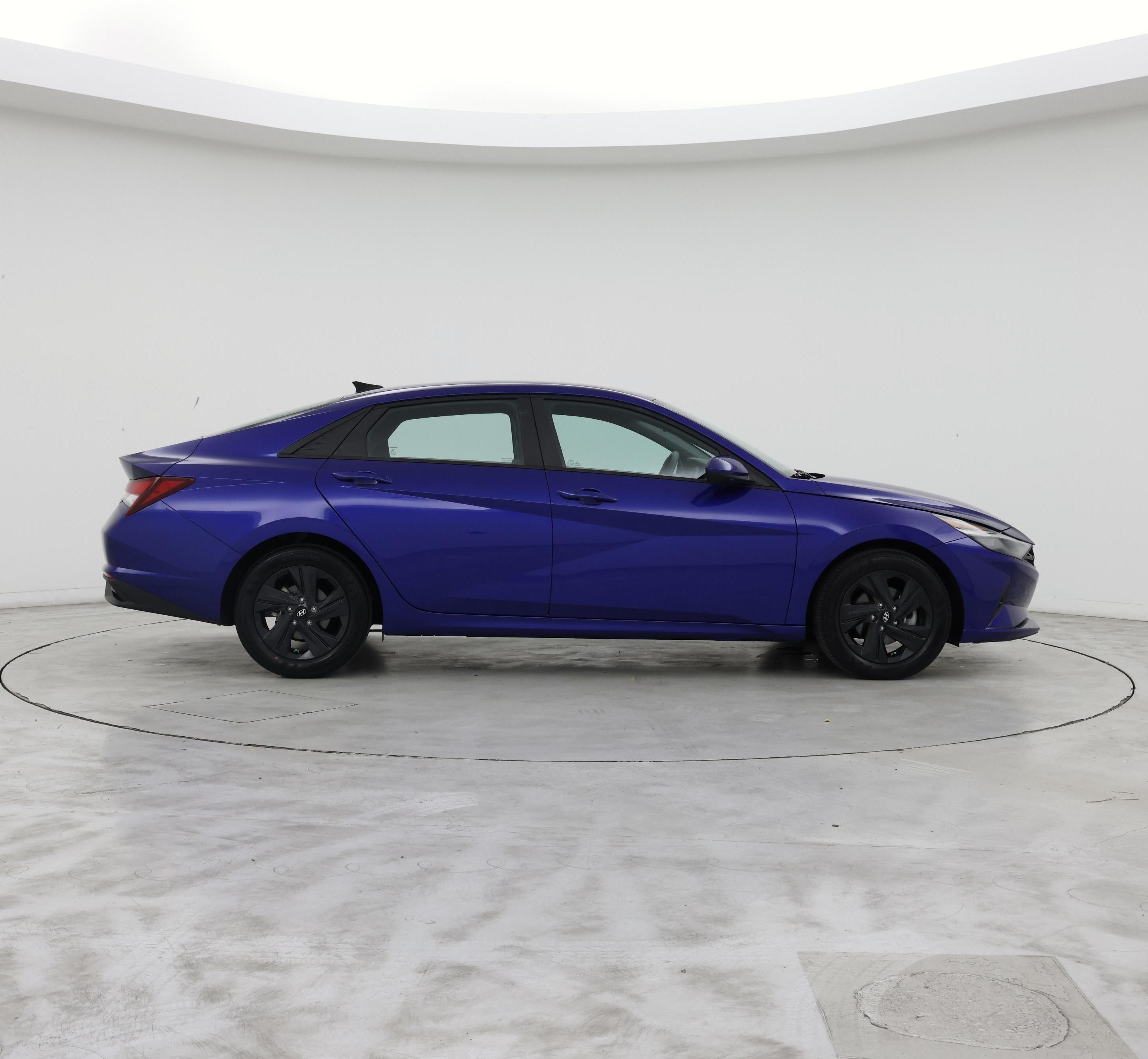 Thumbnail: 2023 Hyundai Elantra - 7