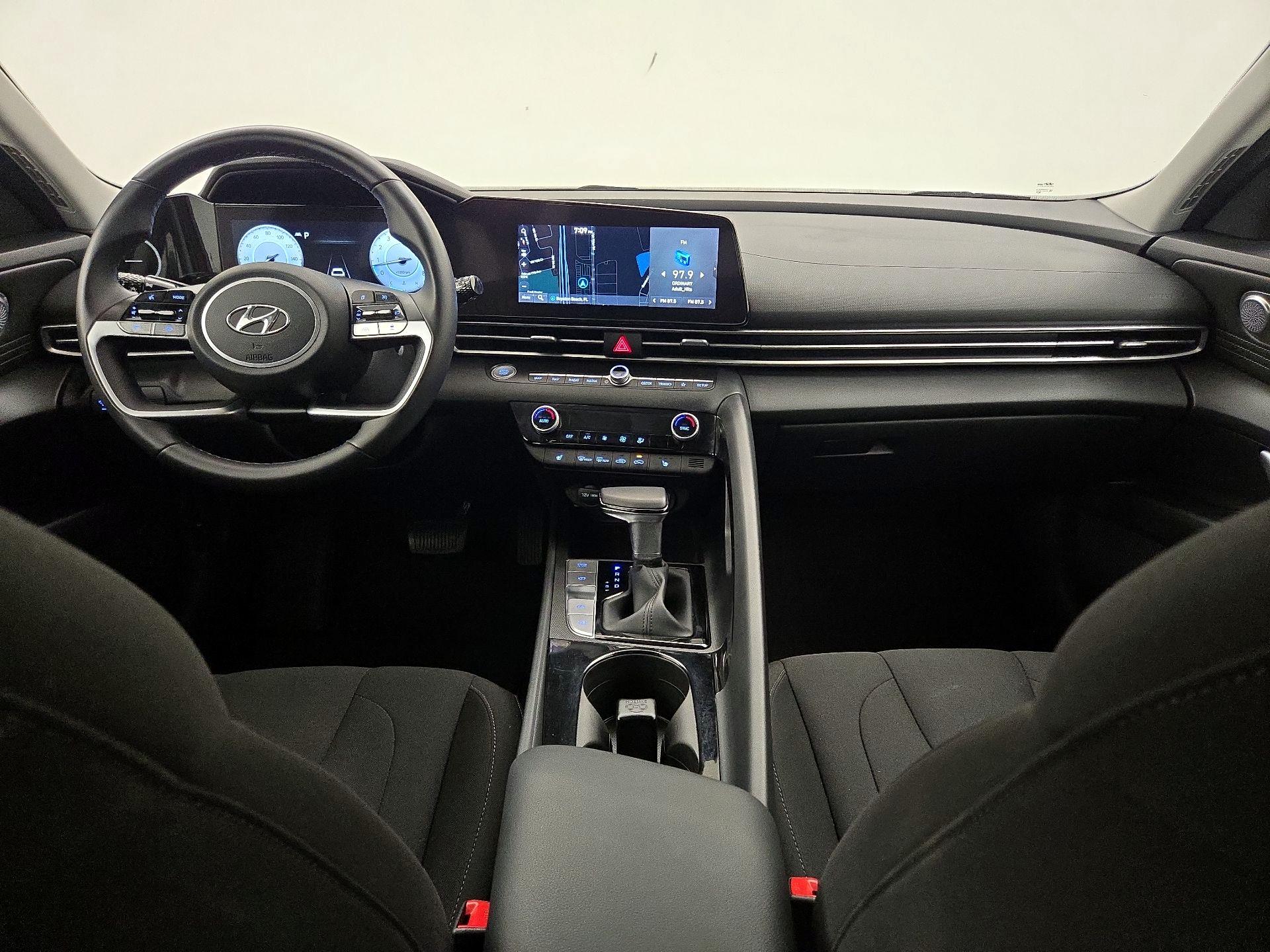 Thumbnail: 2023 Hyundai Elantra - 9