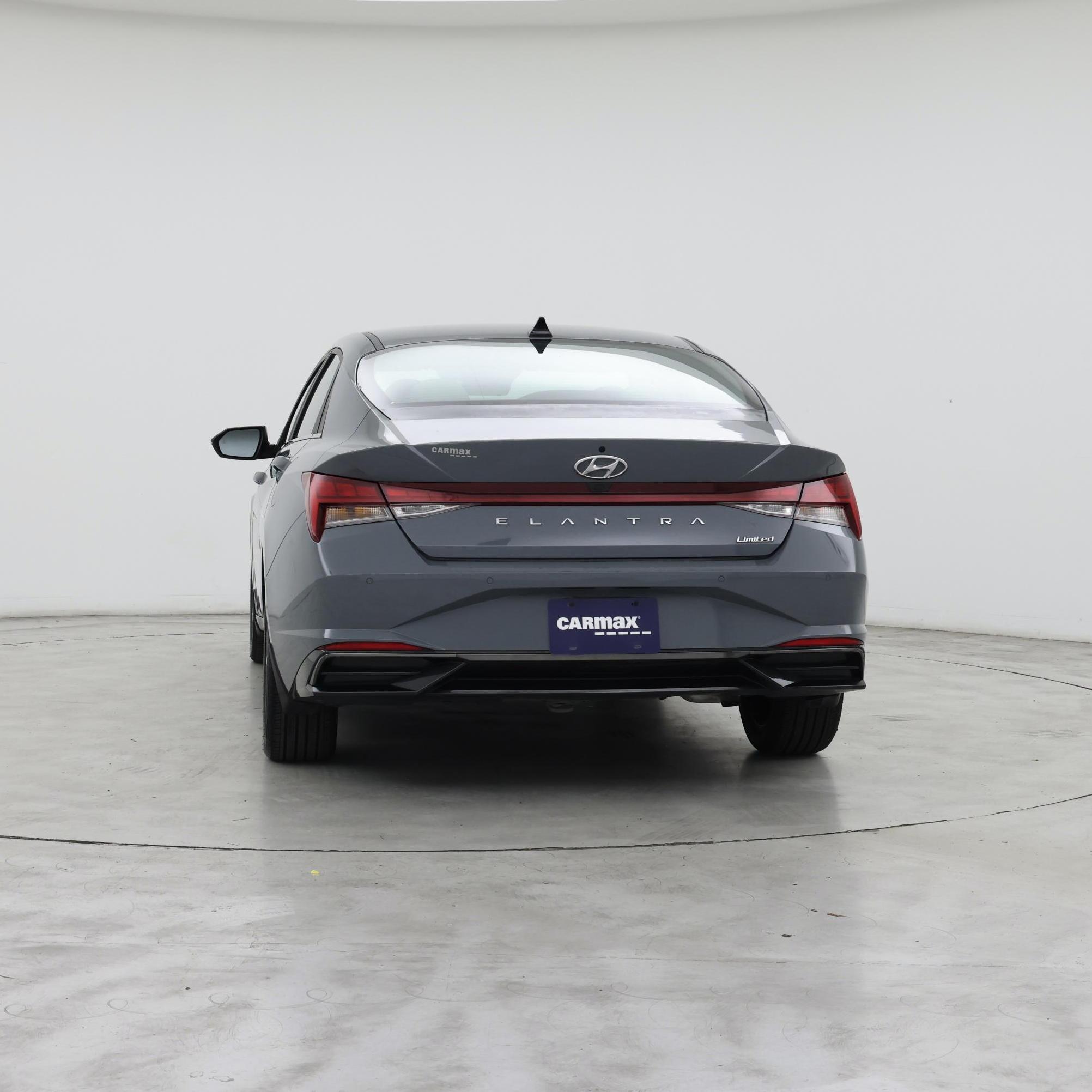 Thumbnail: 2022 Hyundai Elantra - 6