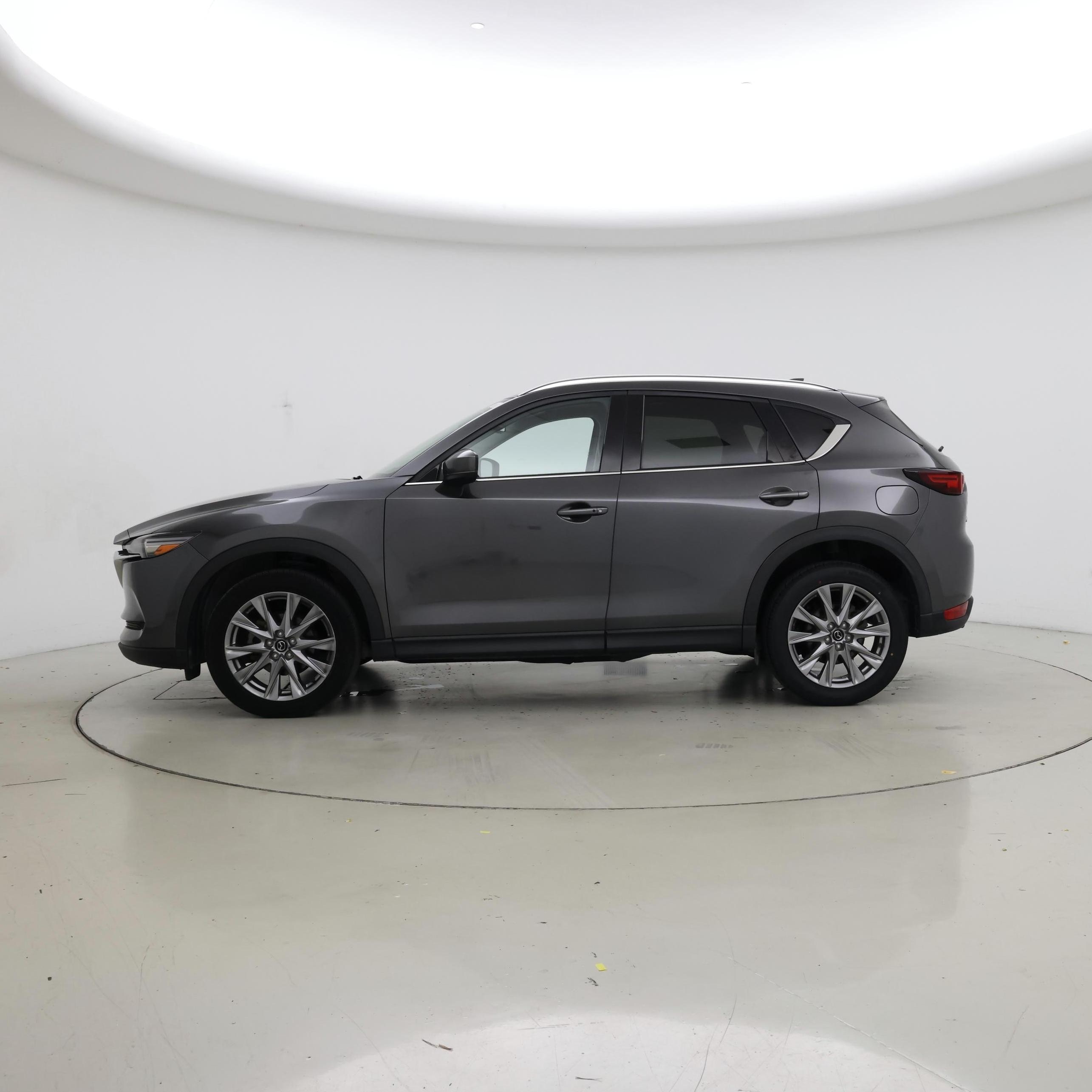Thumbnail: 2021 Mazda CX-5 - 3