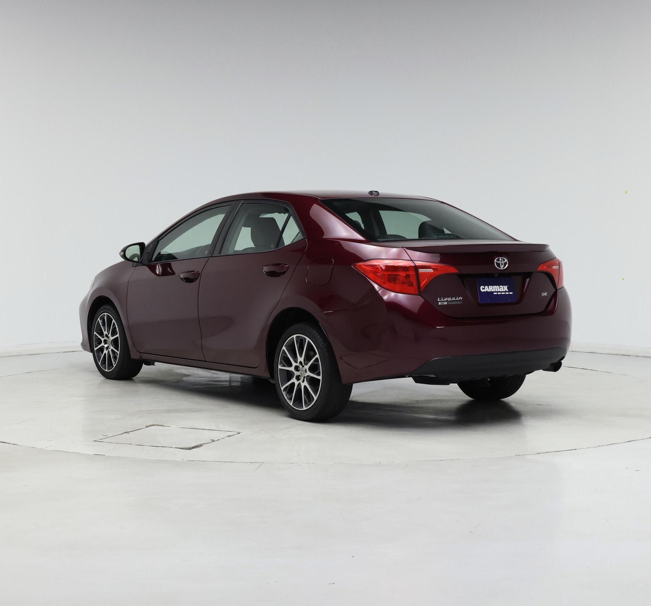 Thumbnail: 2017 Toyota Corolla - 2