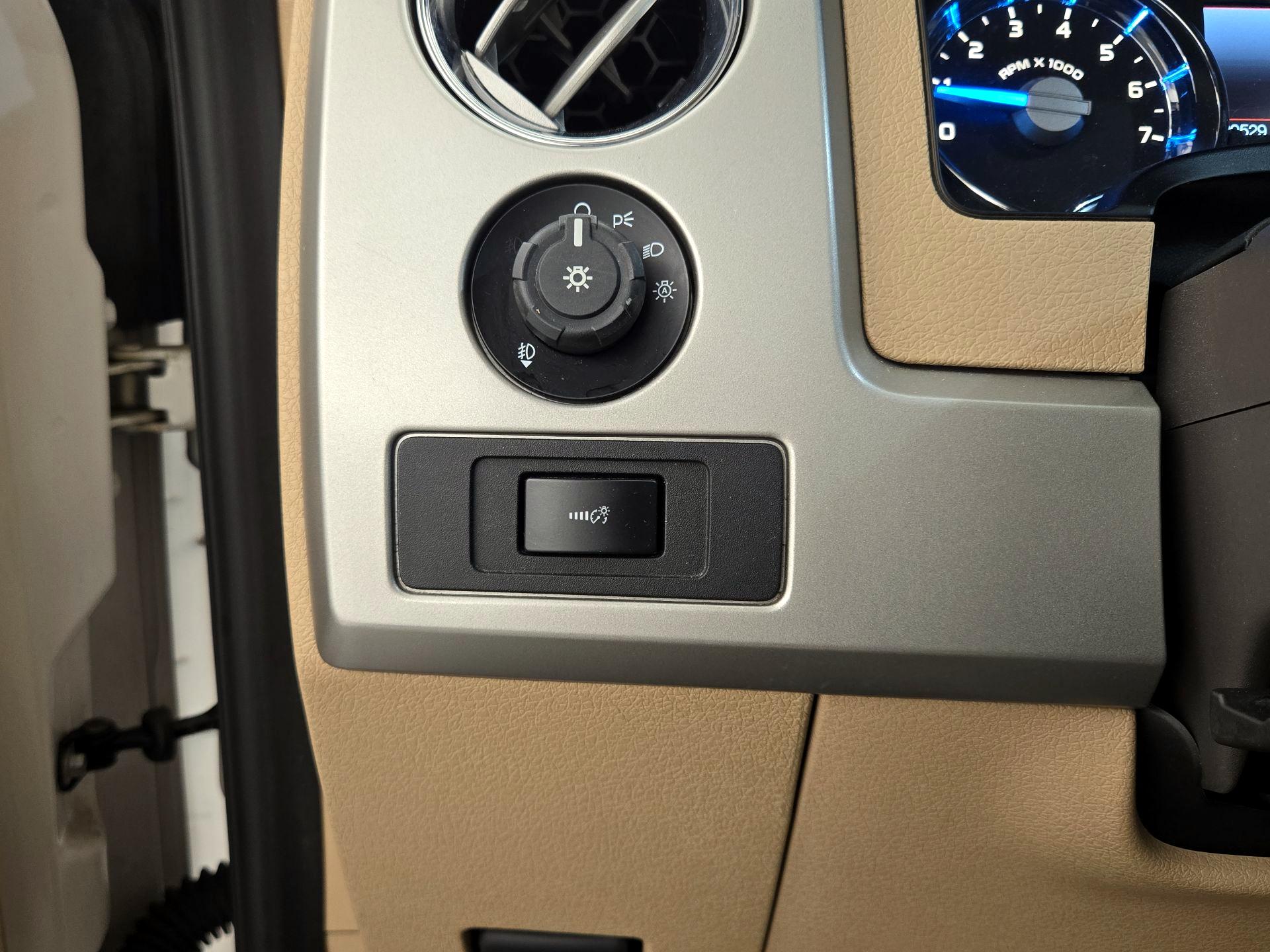 Thumbnail: 2014 Ford F-150 - 13