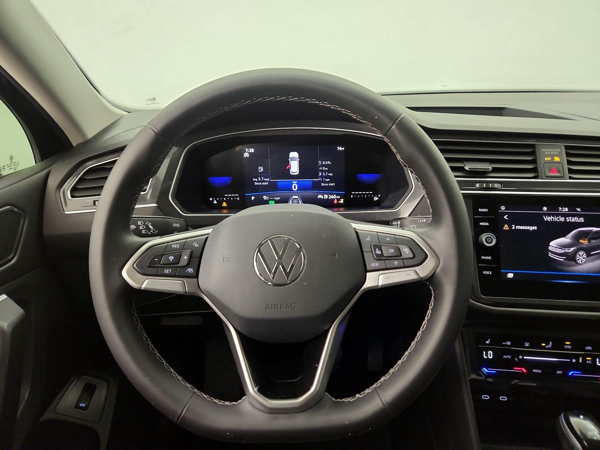 Thumbnail: 2024 Volkswagen Tiguan - 10