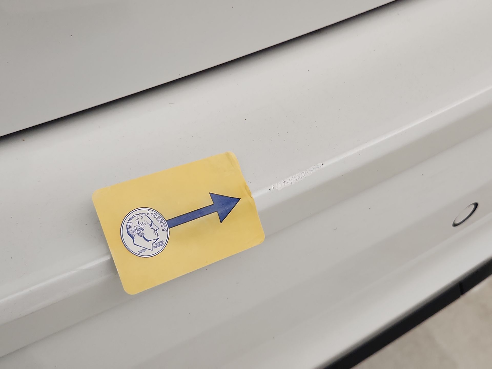 Thumbnail: 2025 Volvo XC60 - 19