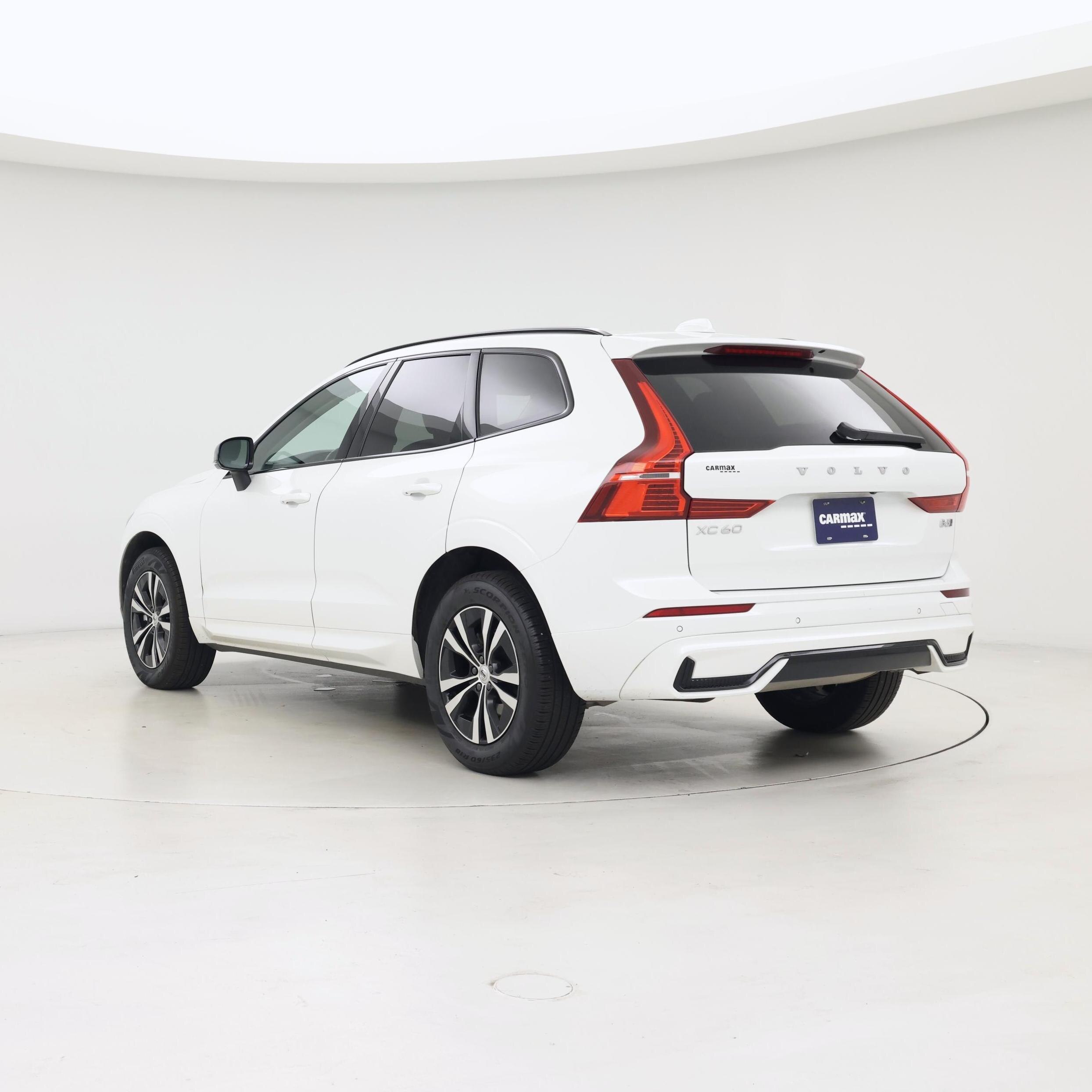 Thumbnail: 2025 Volvo XC60 - 2