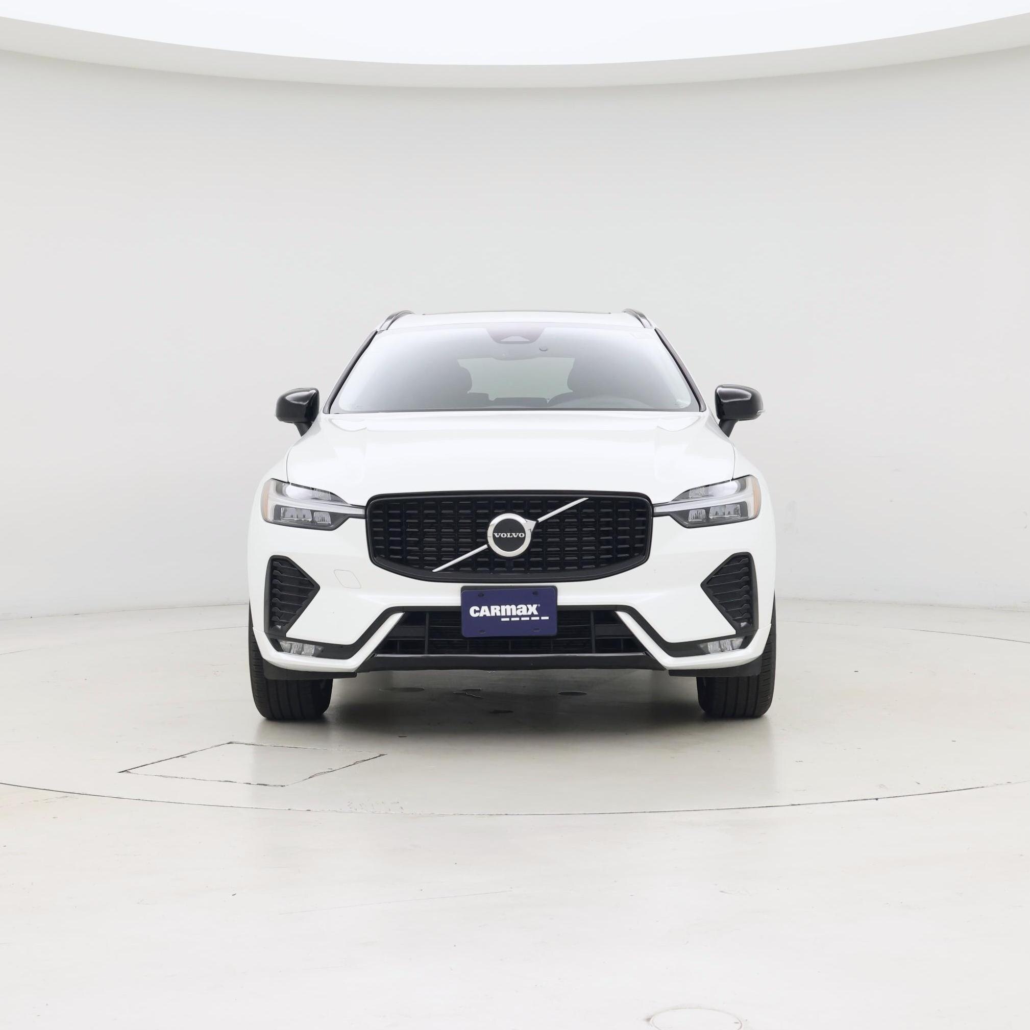 Thumbnail: 2025 Volvo XC60 - 5