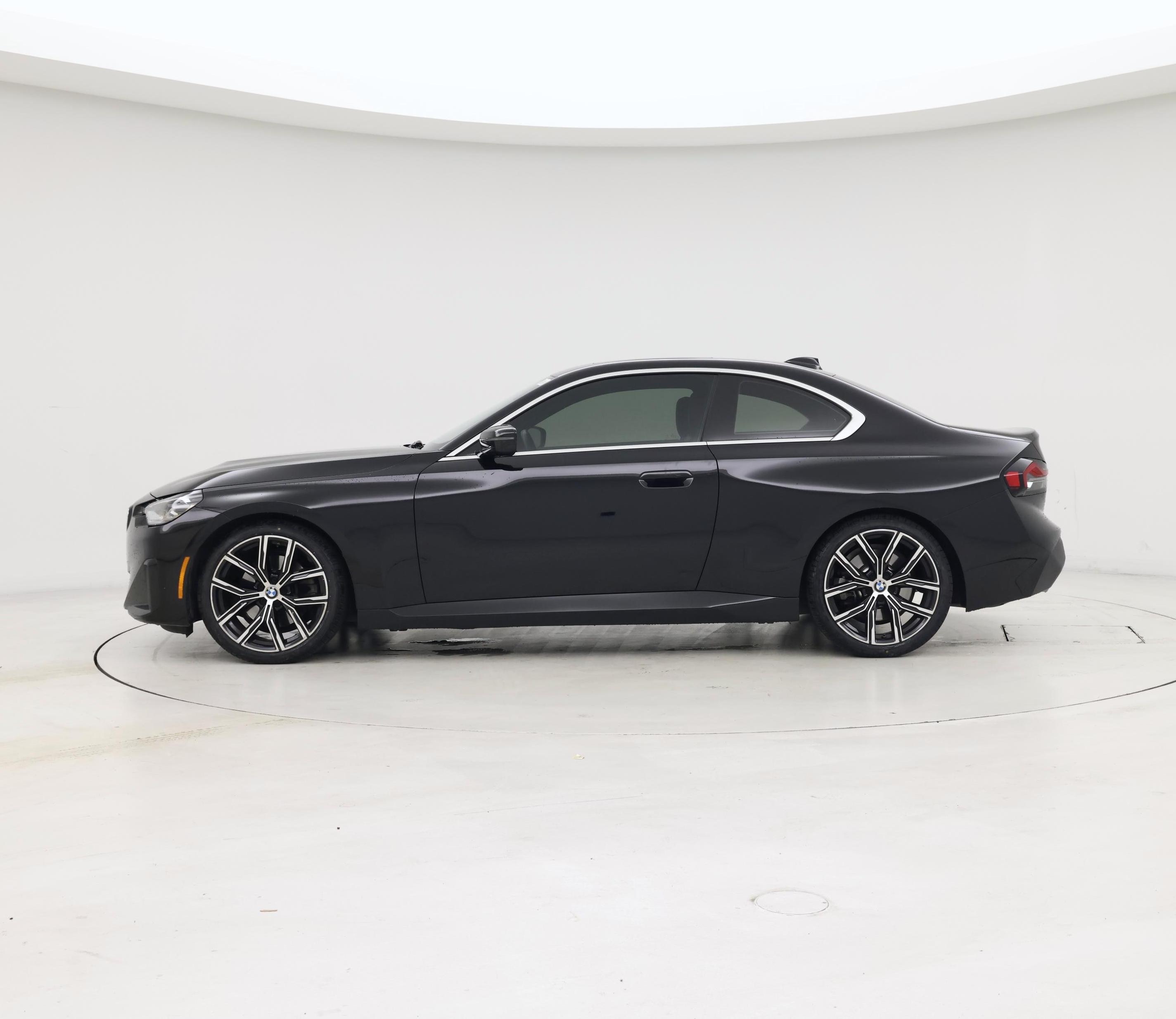 Thumbnail: 2022 BMW 2 Series - 3