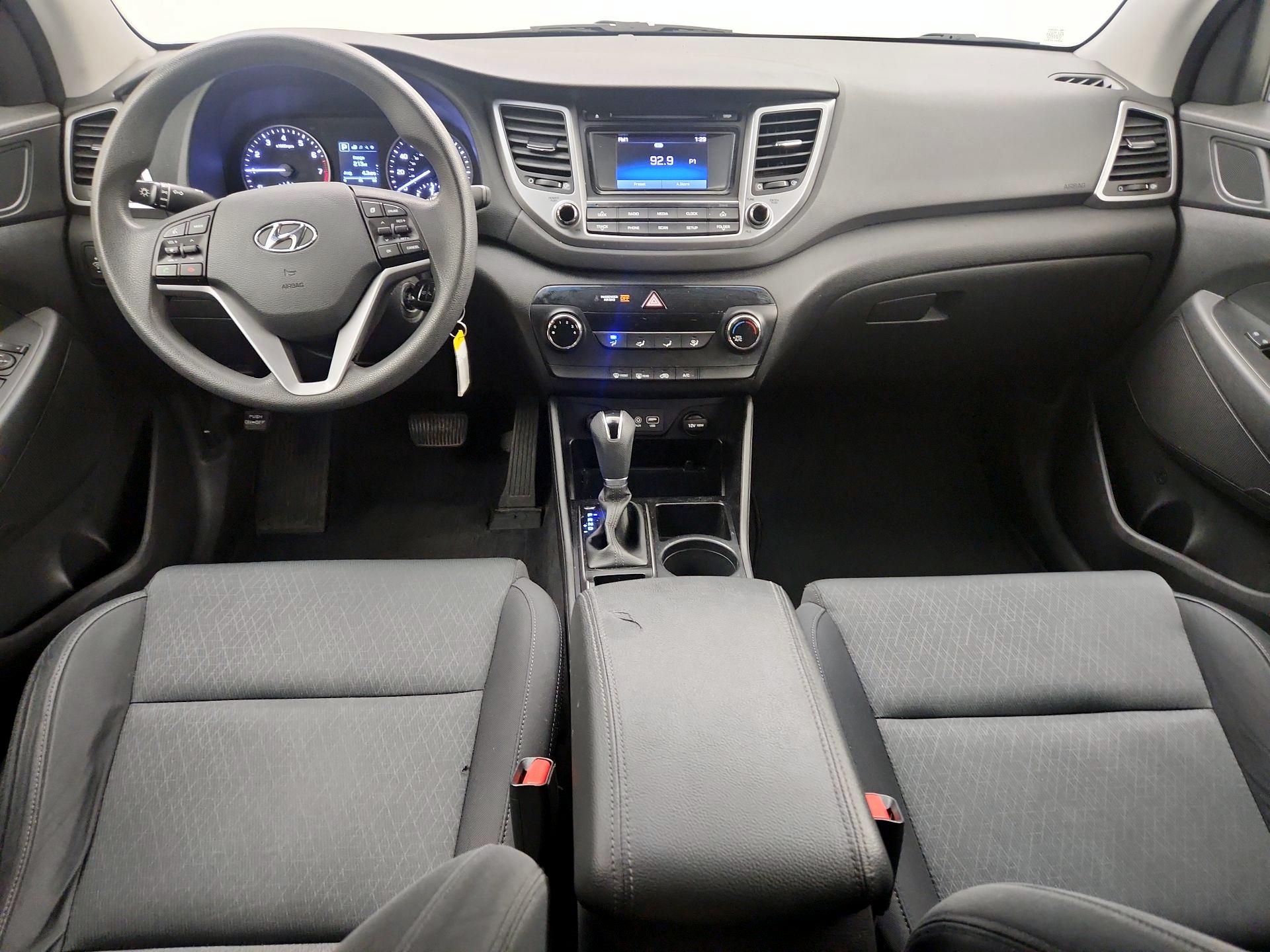Thumbnail: 2017 Hyundai Tucson - 9