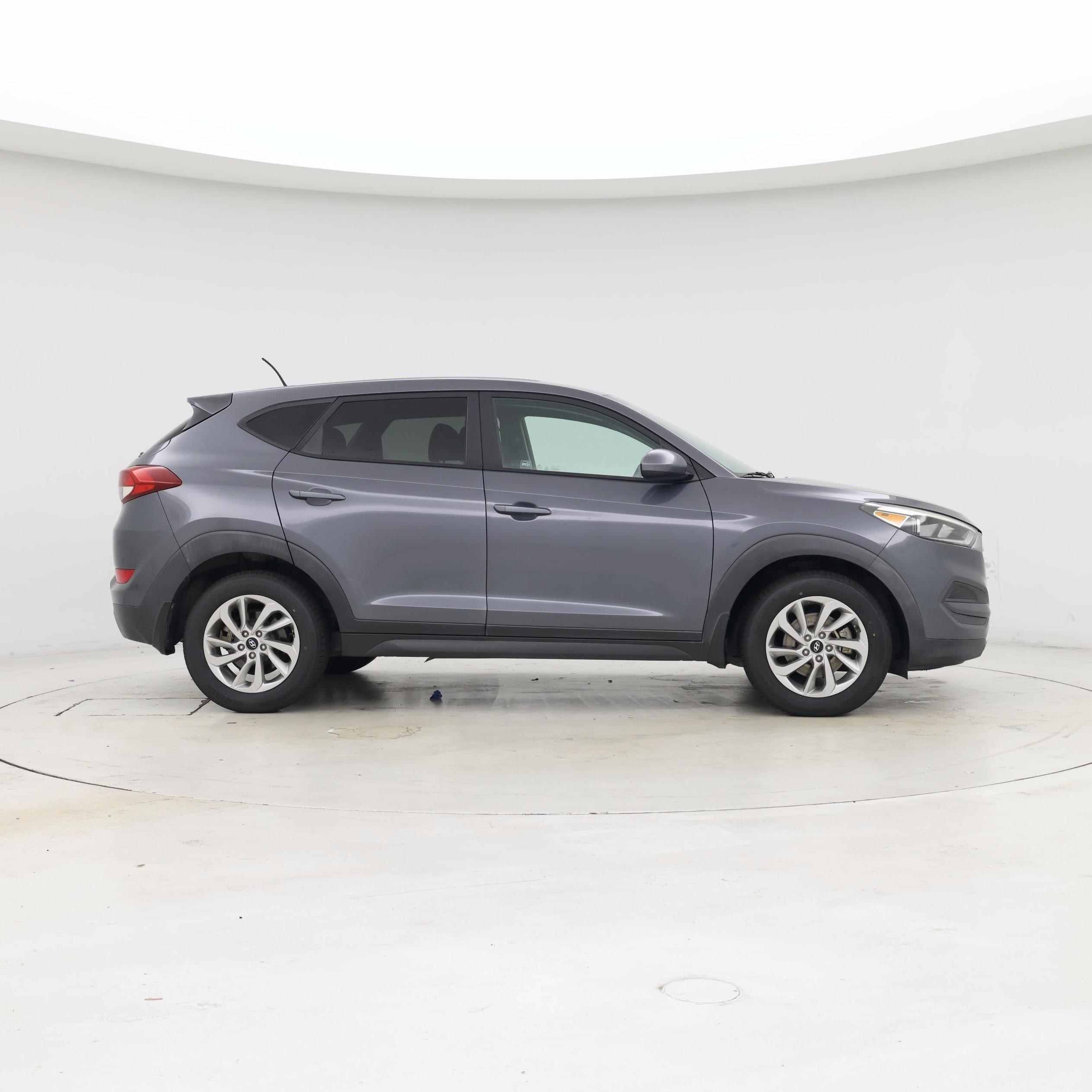 Thumbnail: 2017 Hyundai Tucson - 7