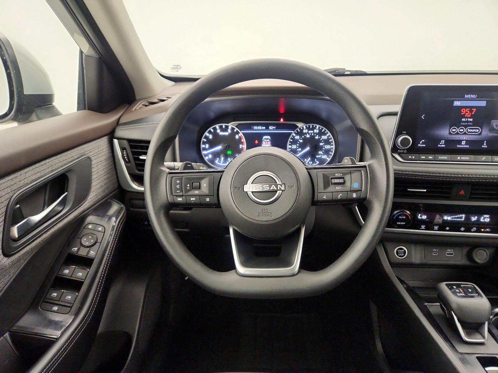 Thumbnail: 2023 Nissan Rogue - 10