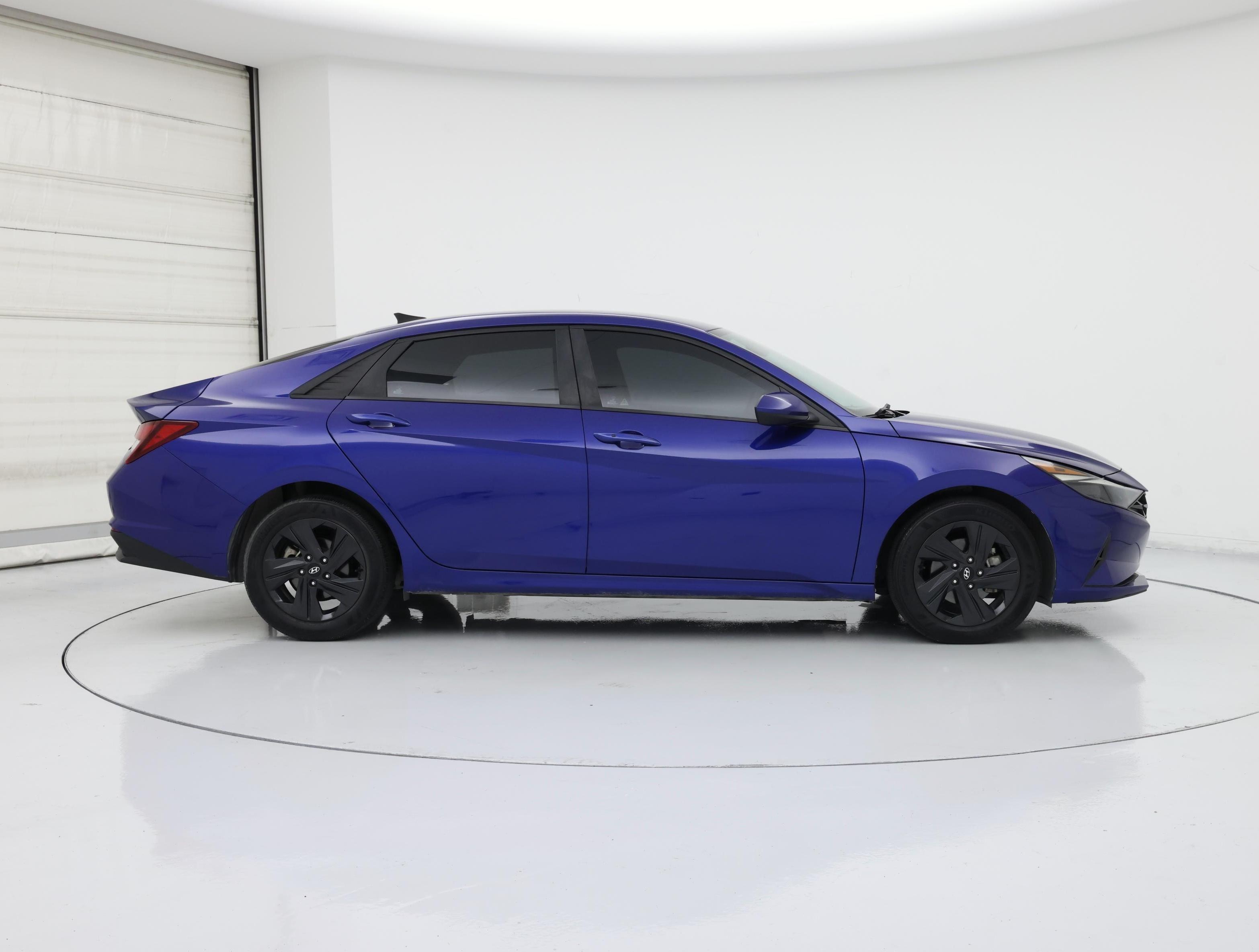 Thumbnail: 2023 Hyundai Elantra - 7