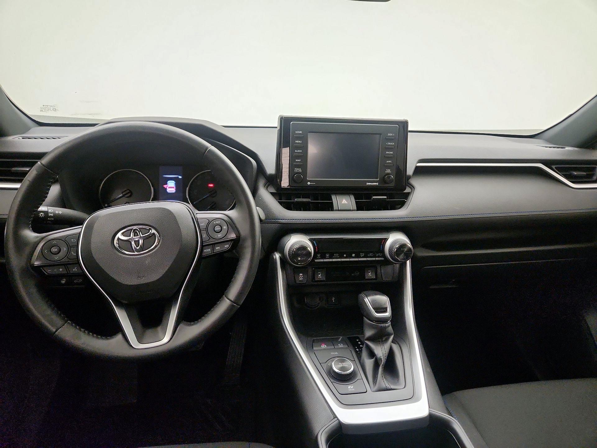 Thumbnail: 2022 Toyota RAV4 - 9