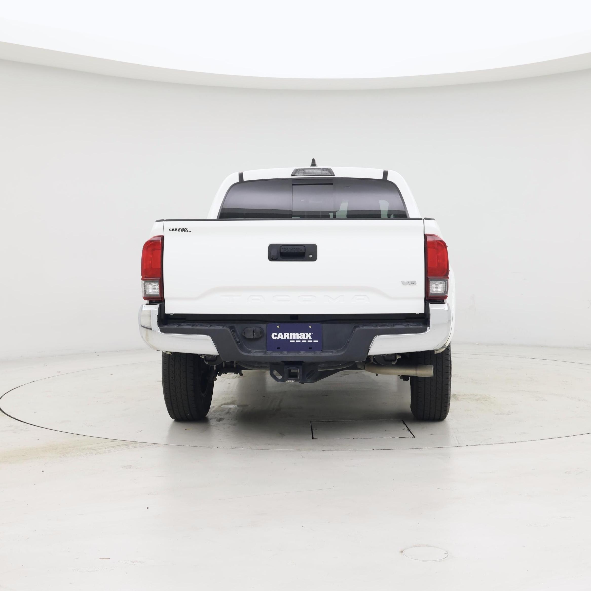 Thumbnail: 2020 Toyota Tacoma - 6