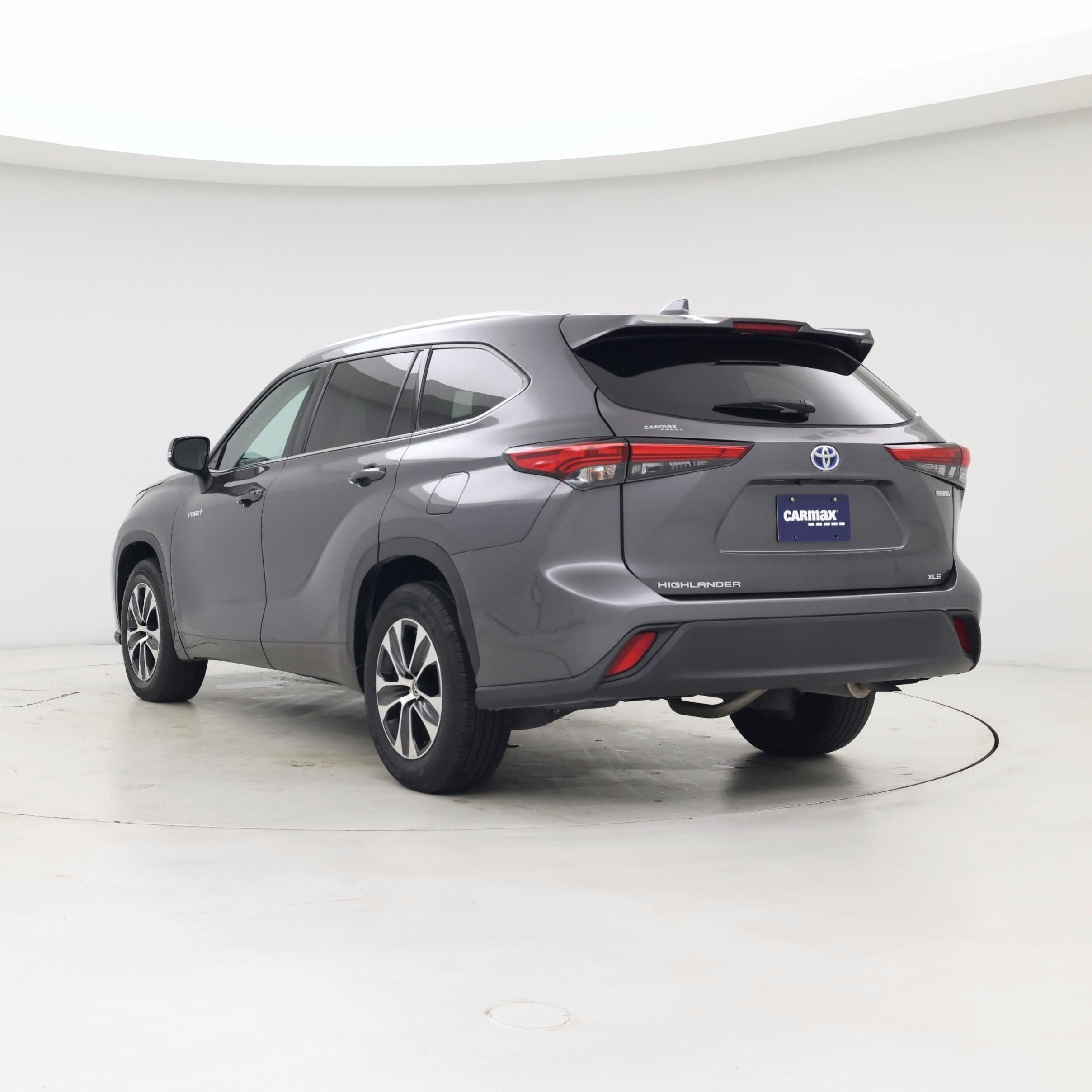 Thumbnail: 2021 Toyota Highlander - 2