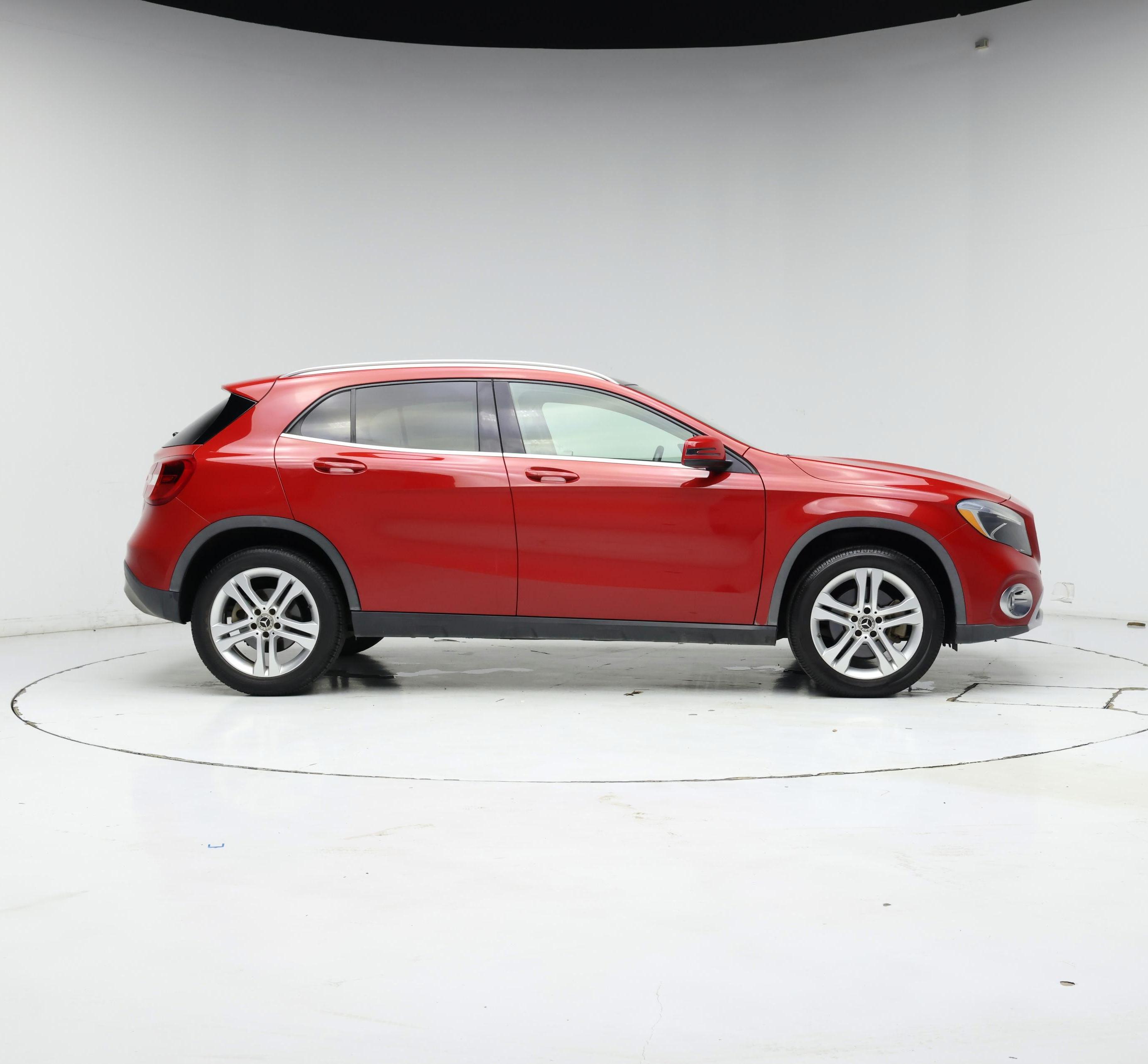 Thumbnail: 2018 Mercedes-Benz GLA - 7