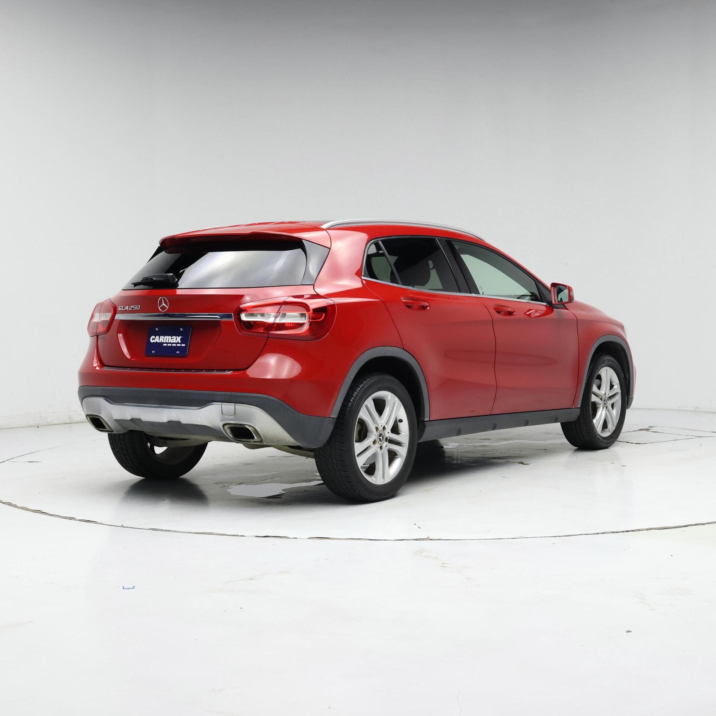 Thumbnail: 2018 Mercedes-Benz GLA - 8