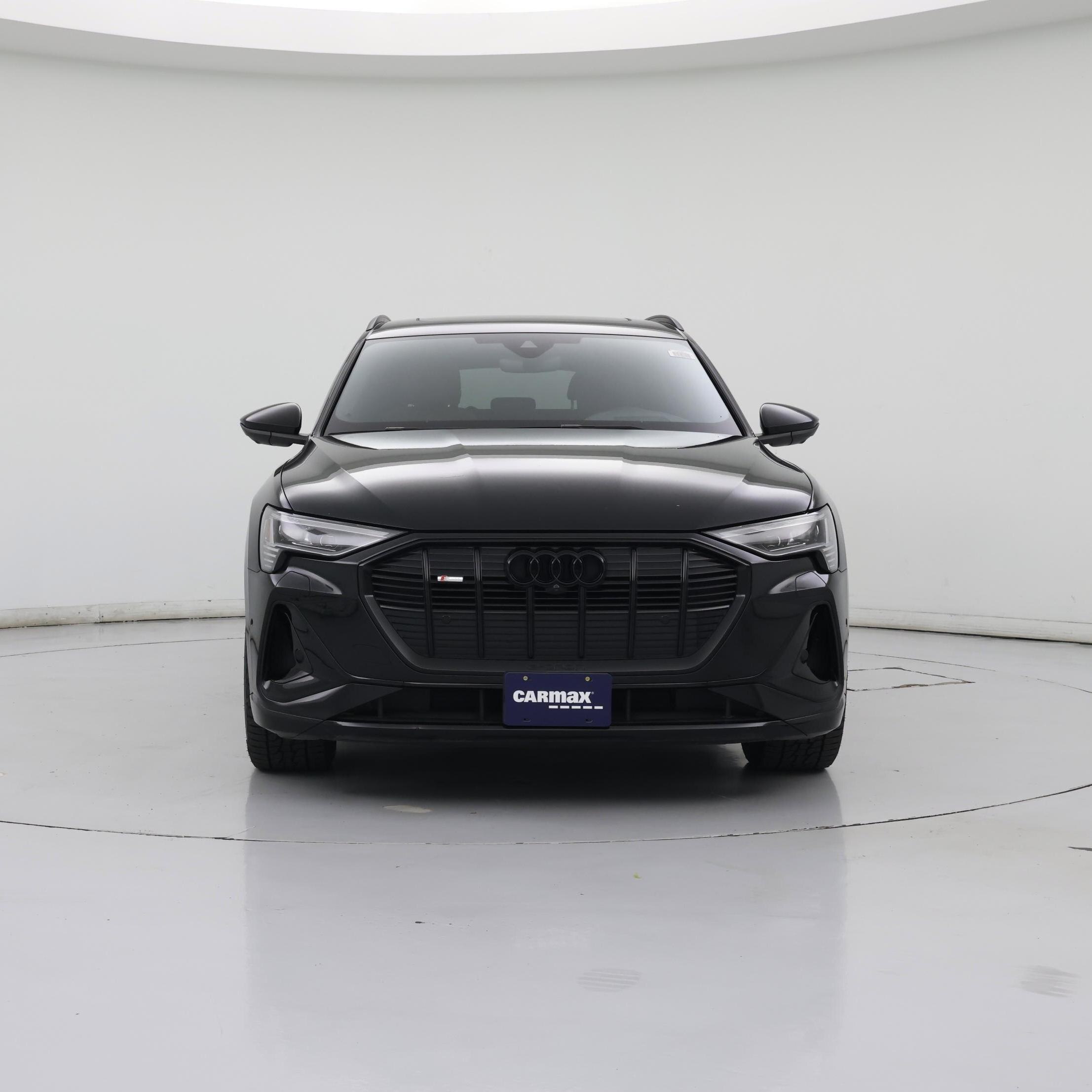 Thumbnail: 2023 Audi e-tron - 5