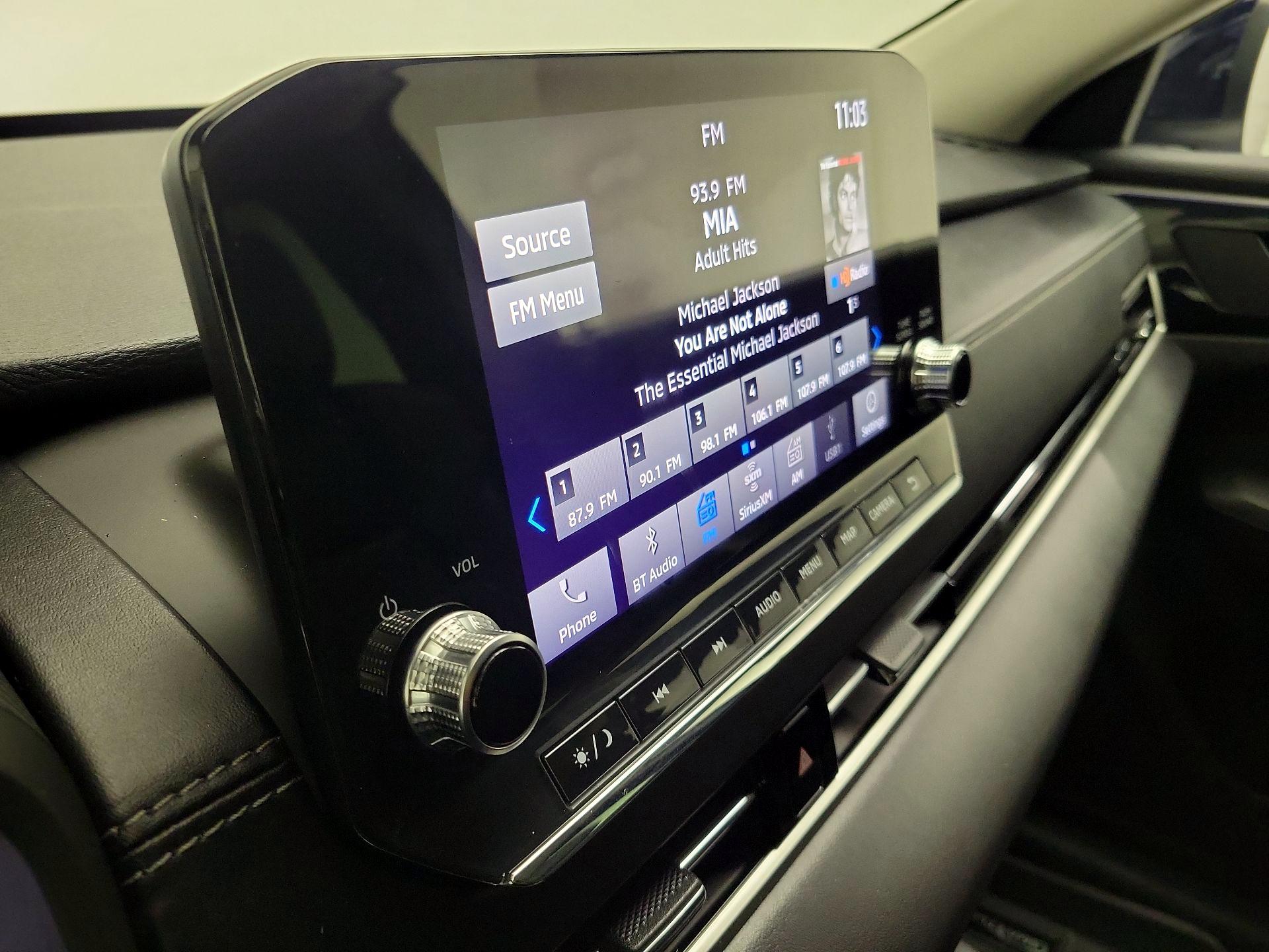 Thumbnail: 2022 Mitsubishi Outlander - 15