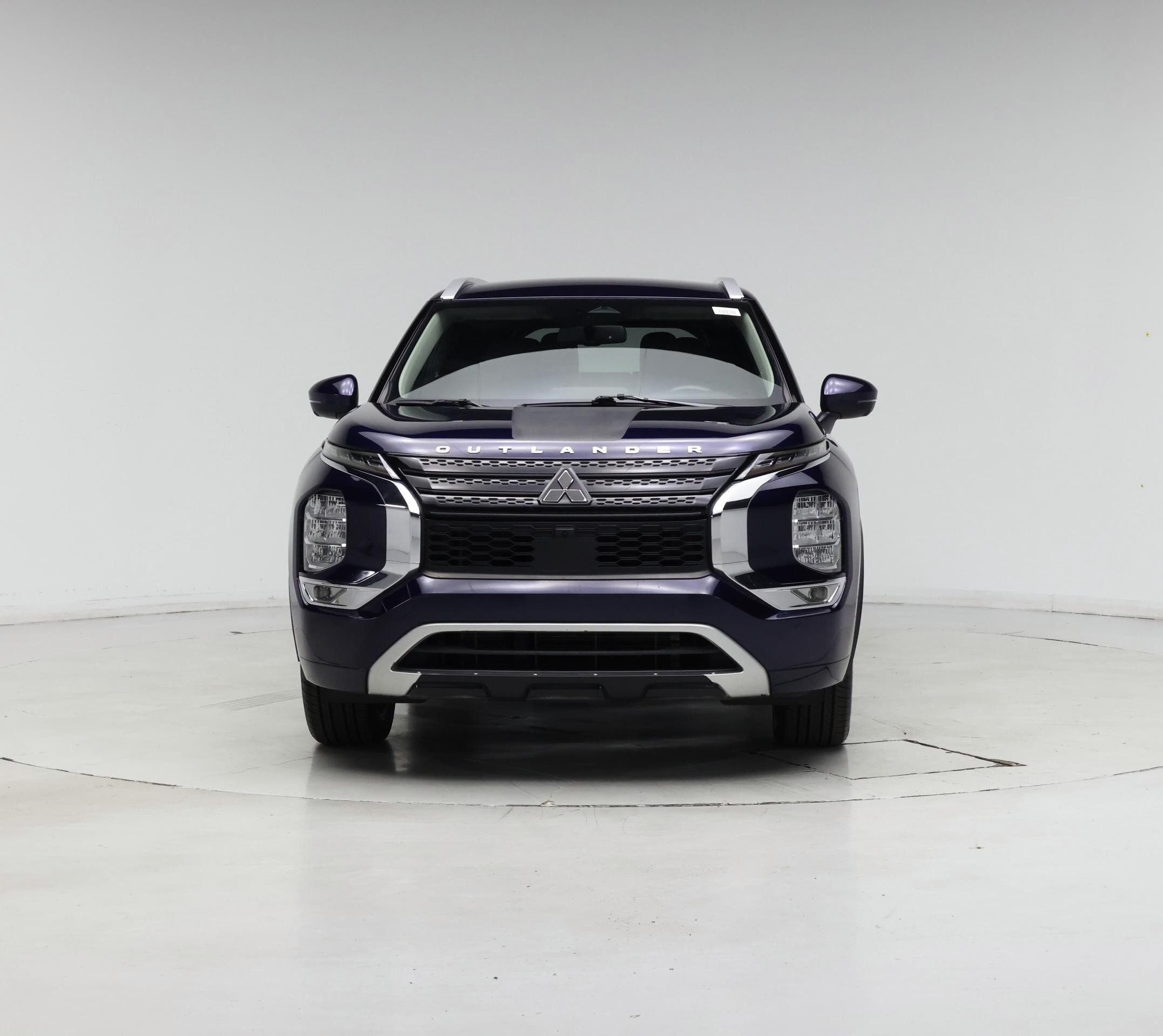 Thumbnail: 2022 Mitsubishi Outlander - 5