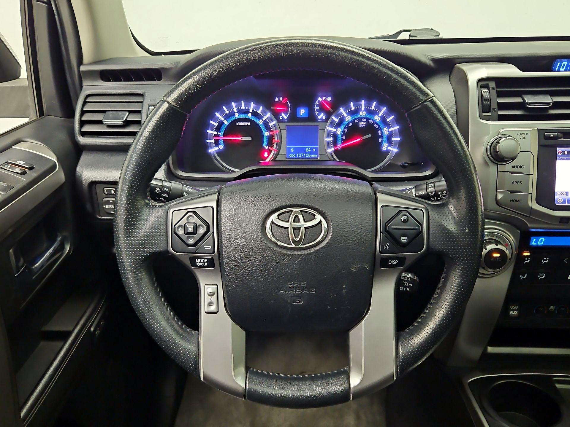 Thumbnail: 2016 Toyota 4Runner - 10