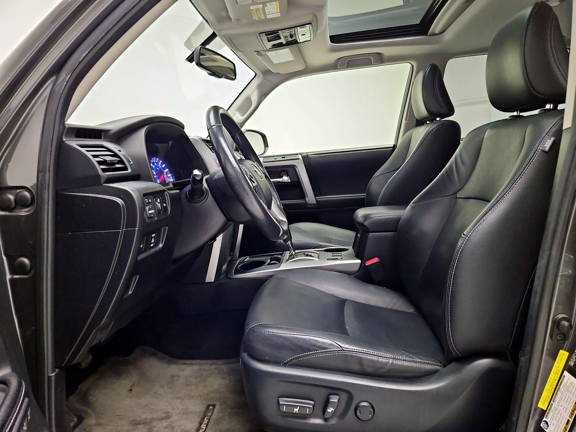 Thumbnail: 2016 Toyota 4Runner - 11