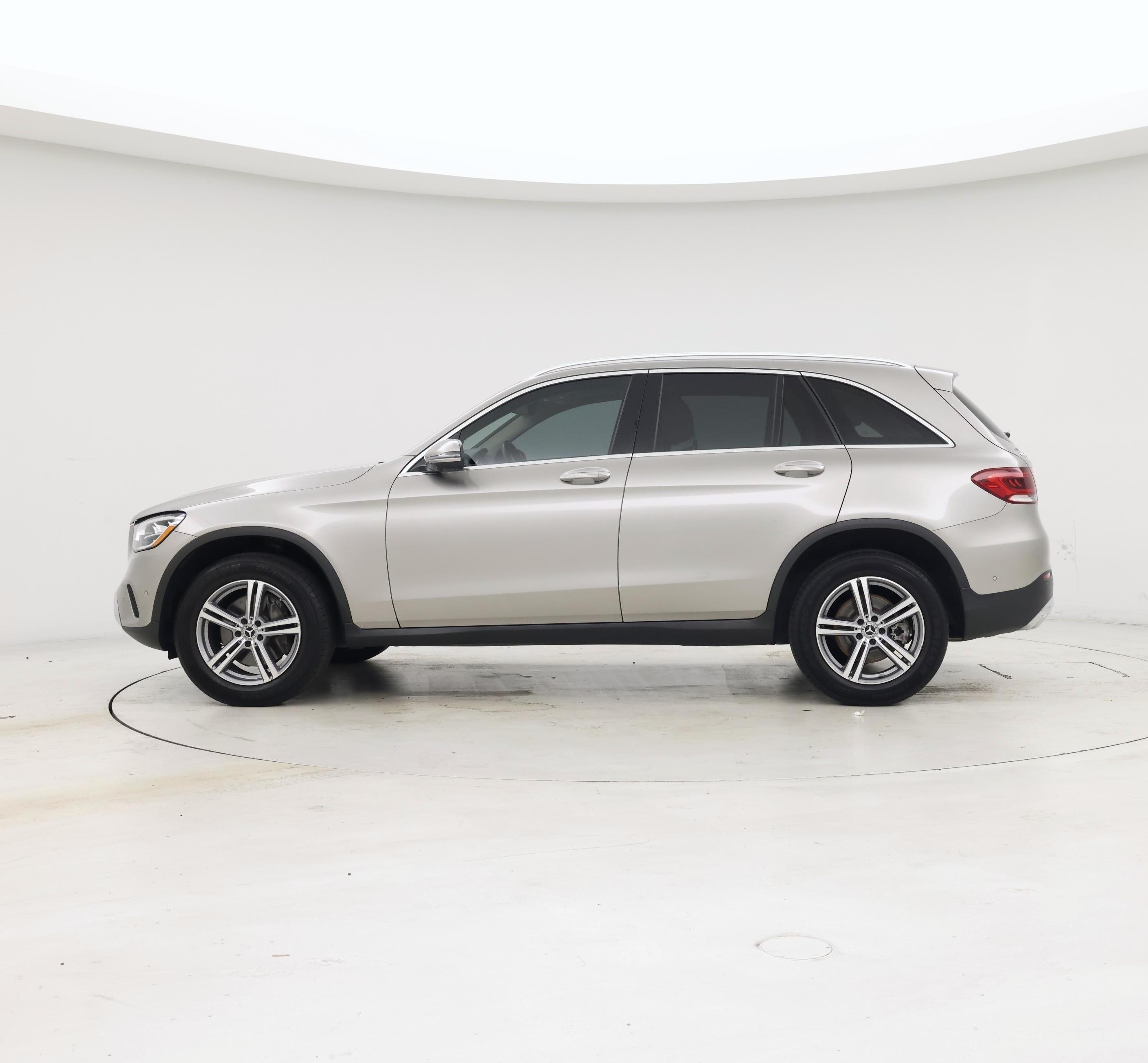 Thumbnail: 2022 Mercedes-Benz GLC - 3