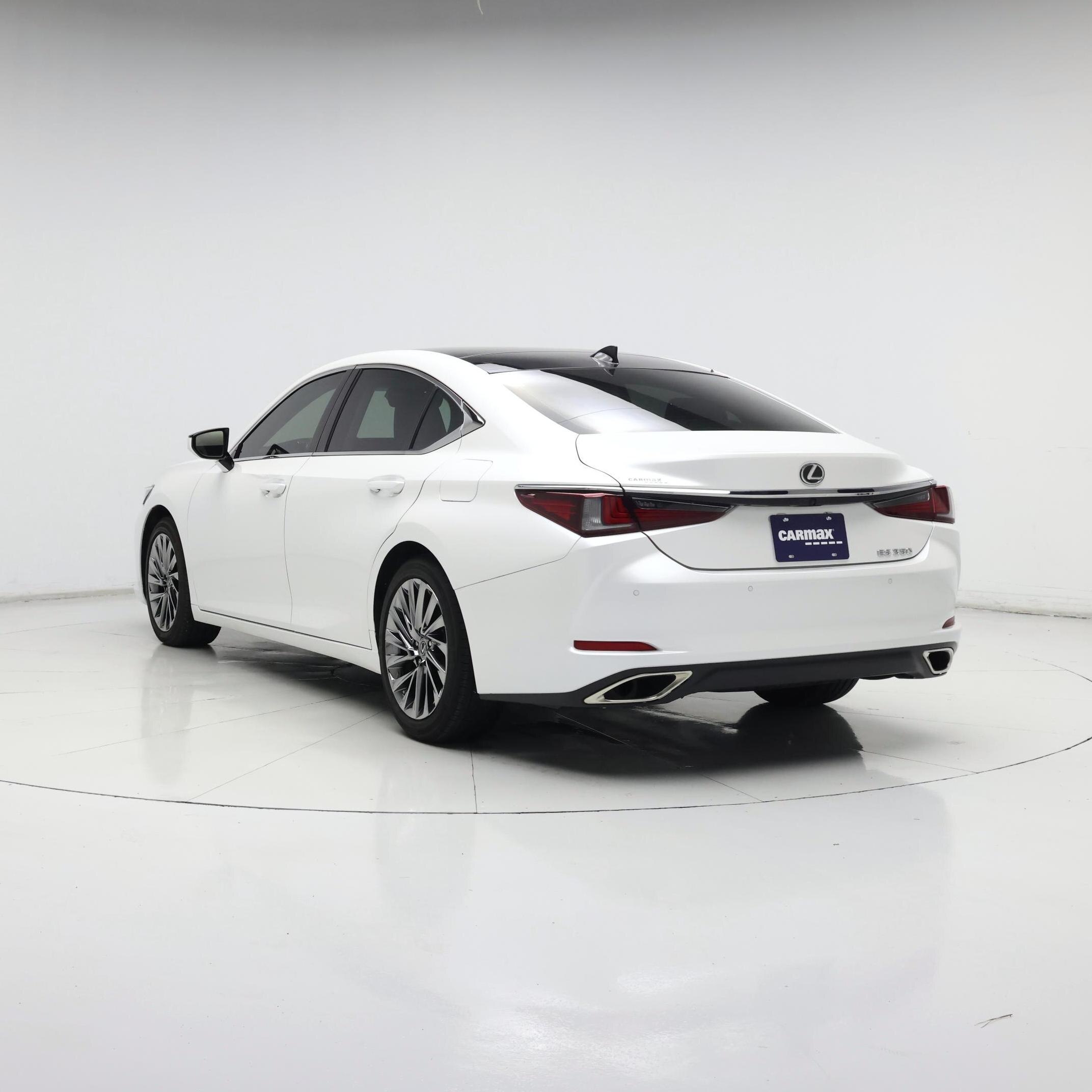 Thumbnail: 2024 Lexus ES - 2