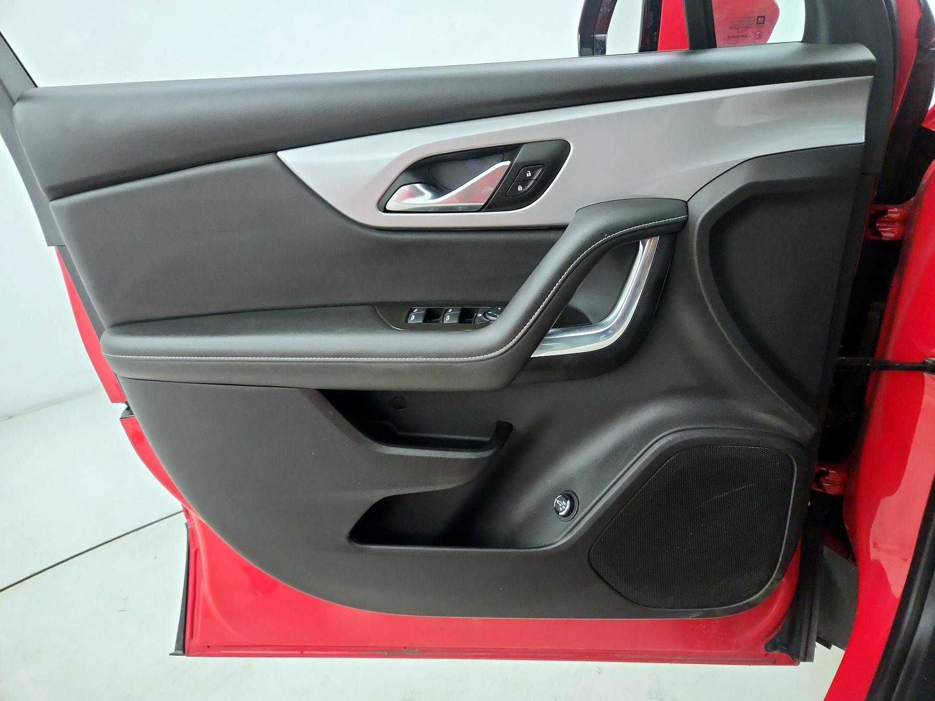 Thumbnail: 2023 Chevrolet Blazer - 12