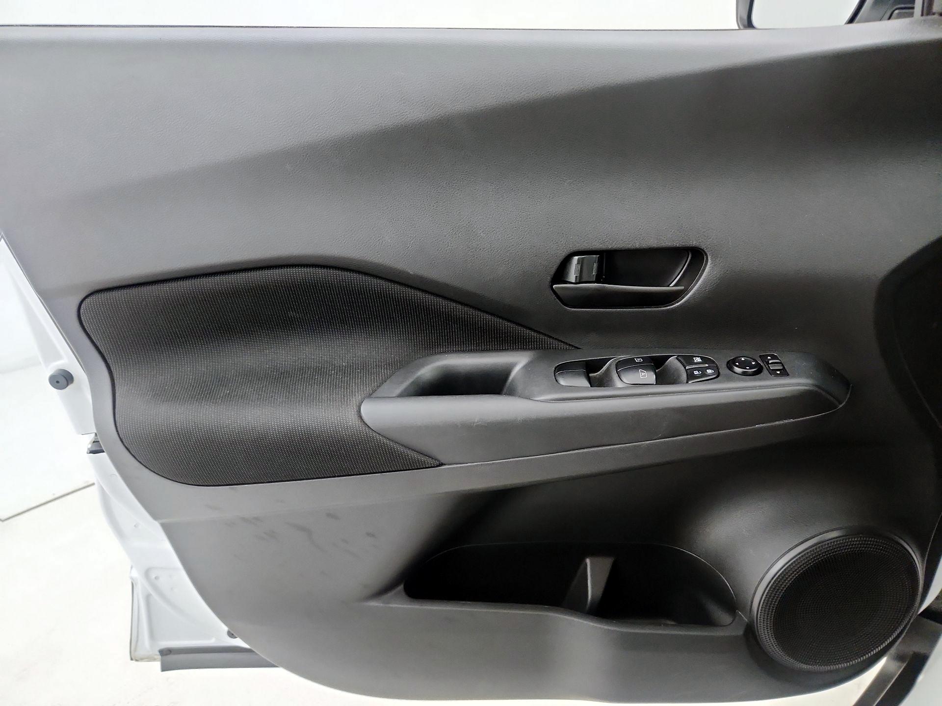 Thumbnail: 2024 Nissan Kicks - 12