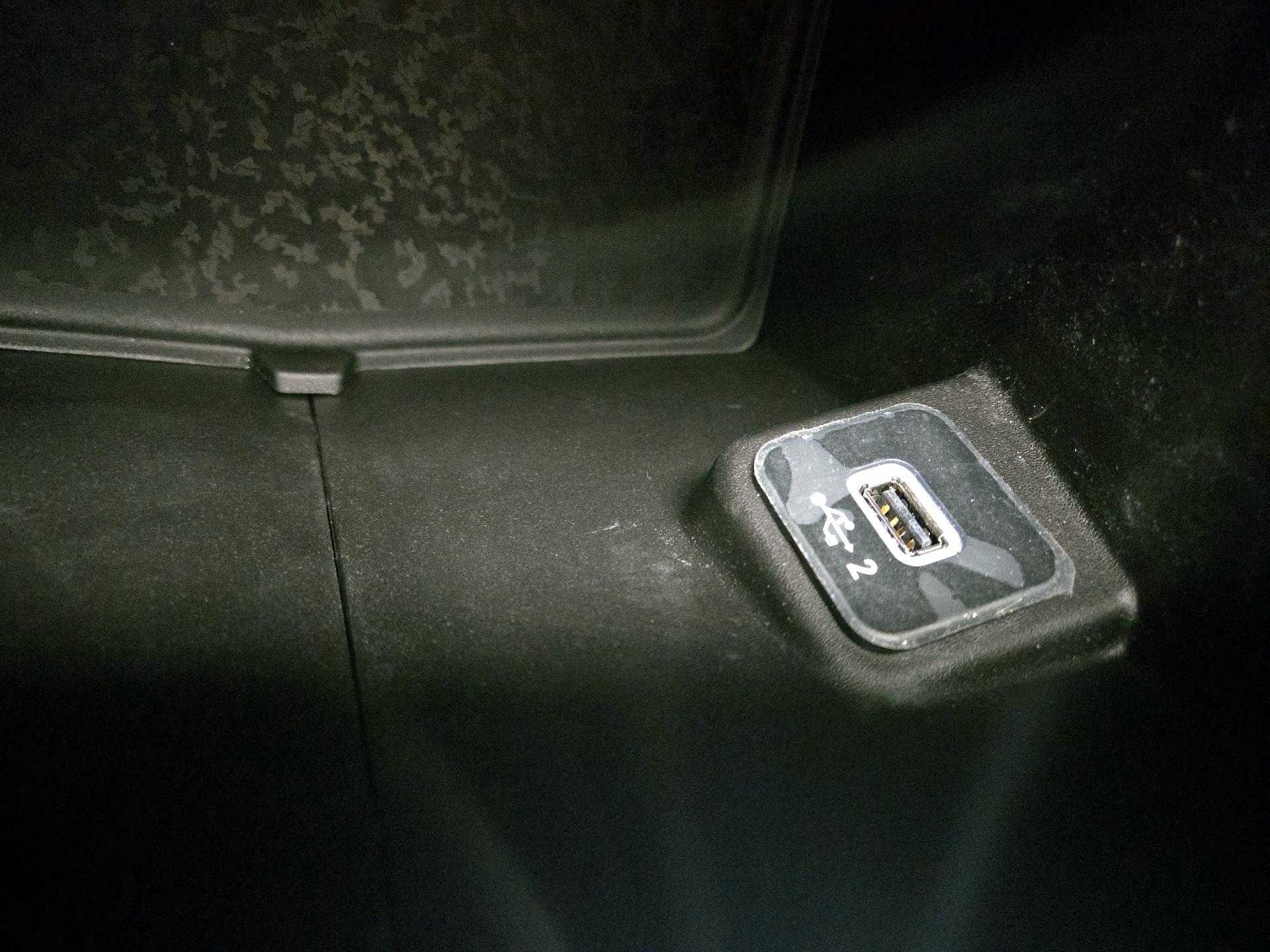 Thumbnail: 2022 Jeep Wrangler - 19