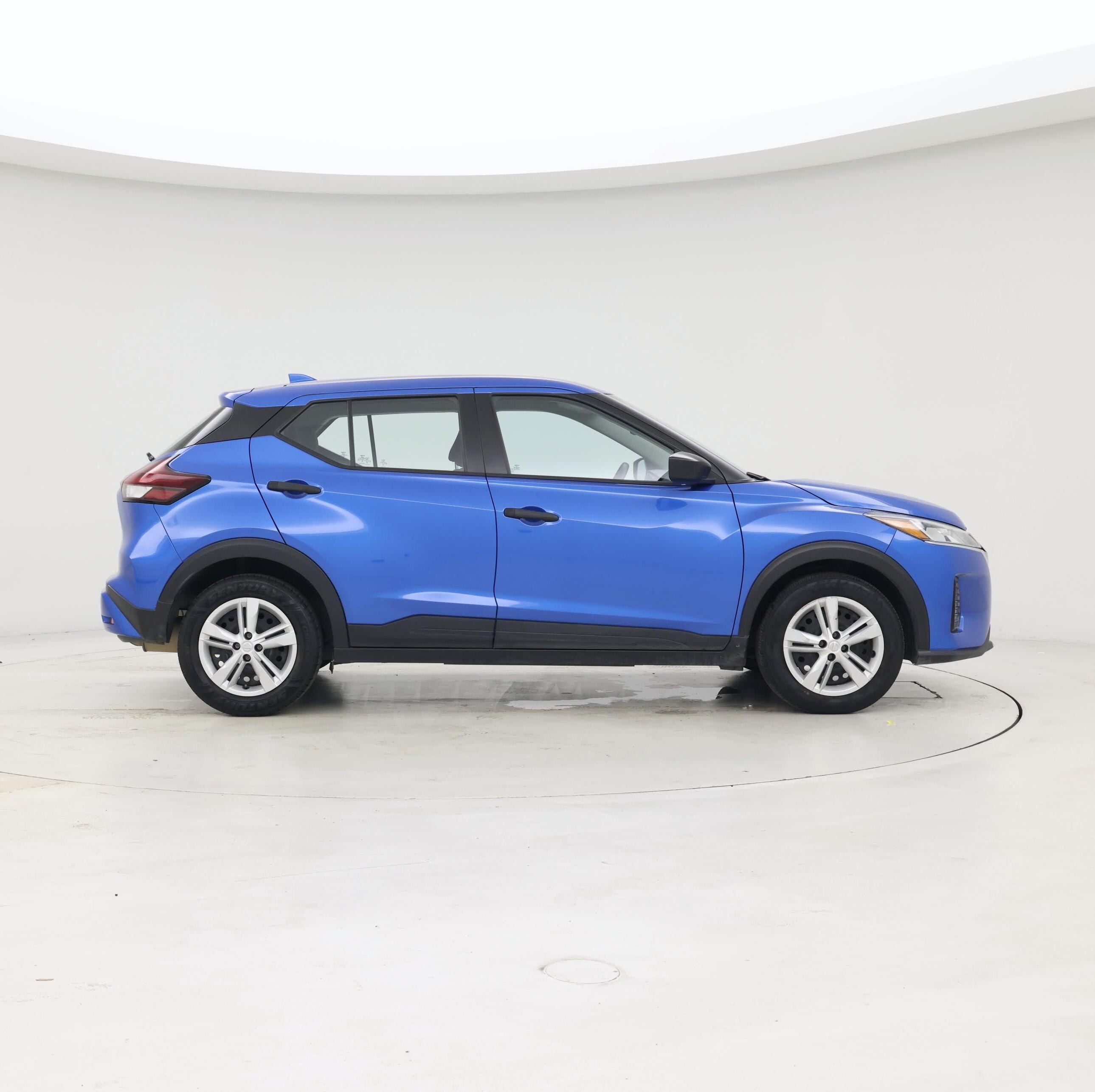 Thumbnail: 2024 Nissan Kicks - 7