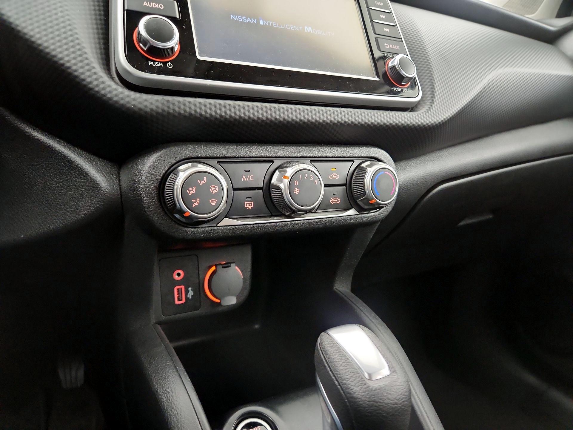 Thumbnail: 2024 Nissan Kicks - 14