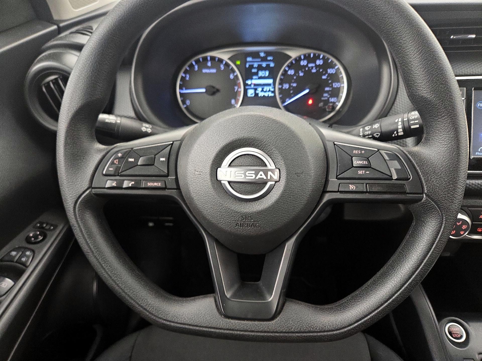 Thumbnail: 2024 Nissan Kicks - 10