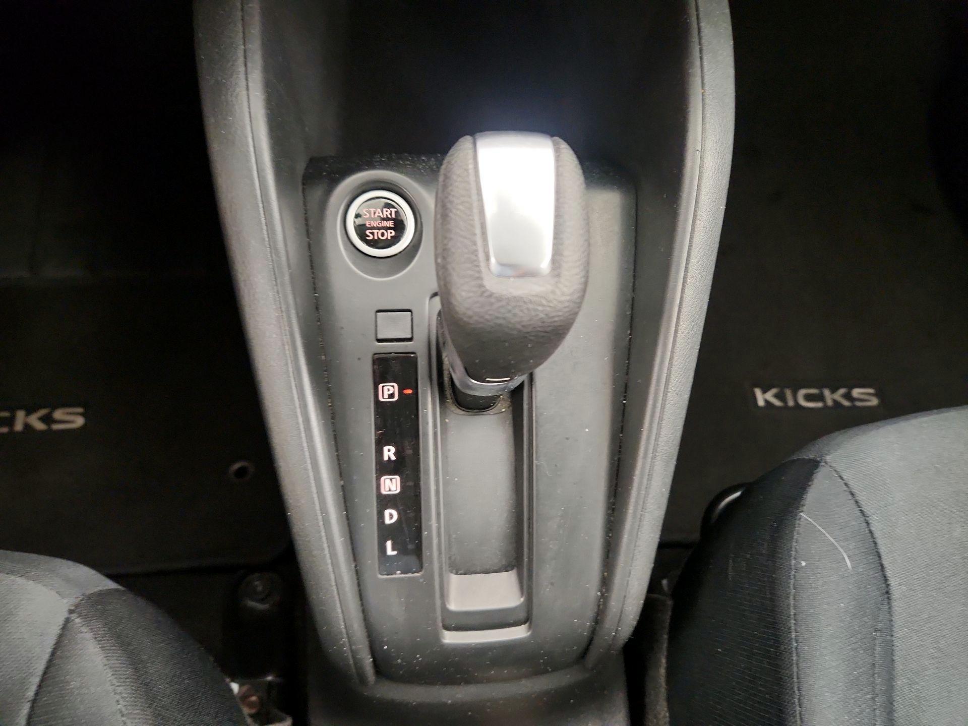 Thumbnail: 2024 Nissan Kicks - 17