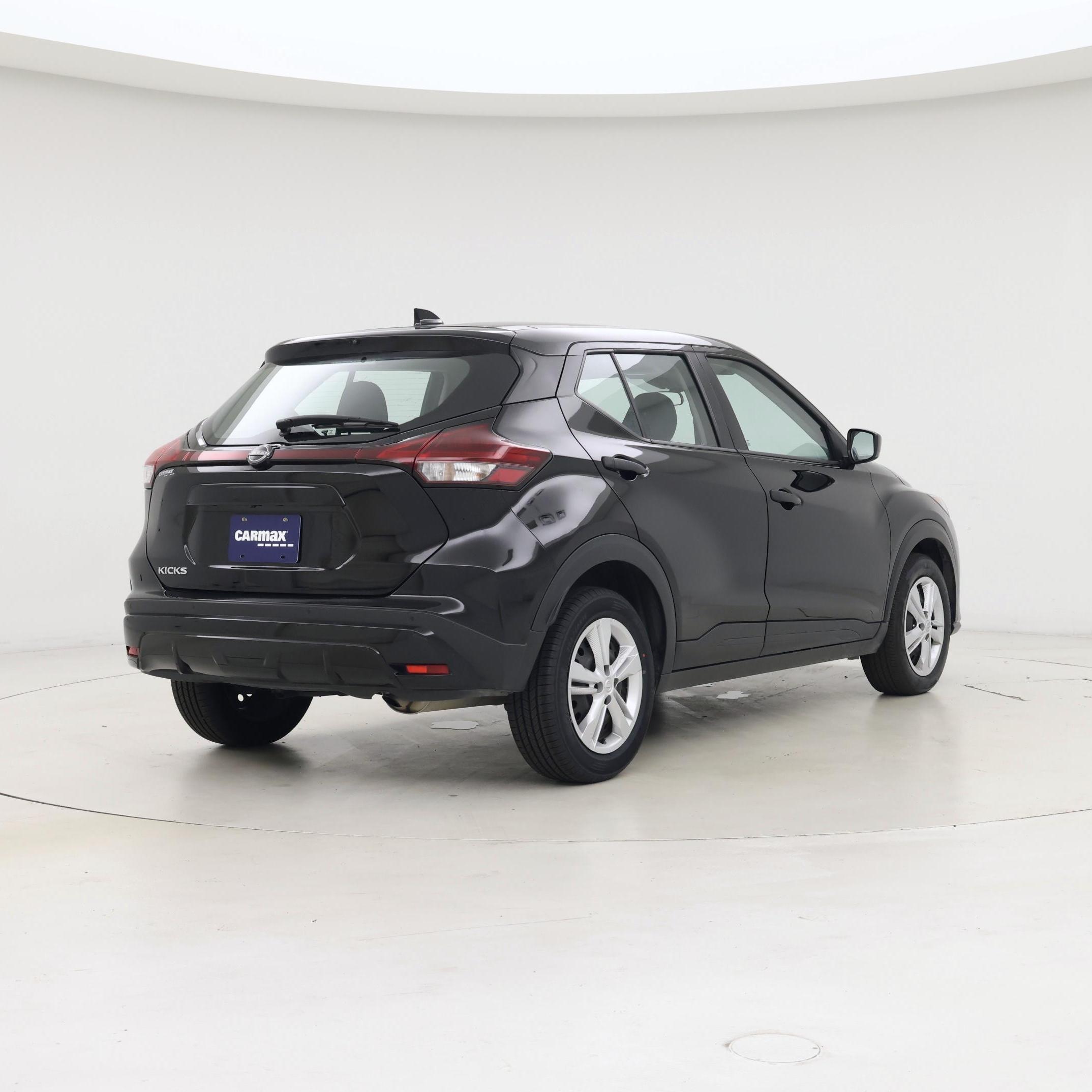 Thumbnail: 2024 Nissan Kicks - 8