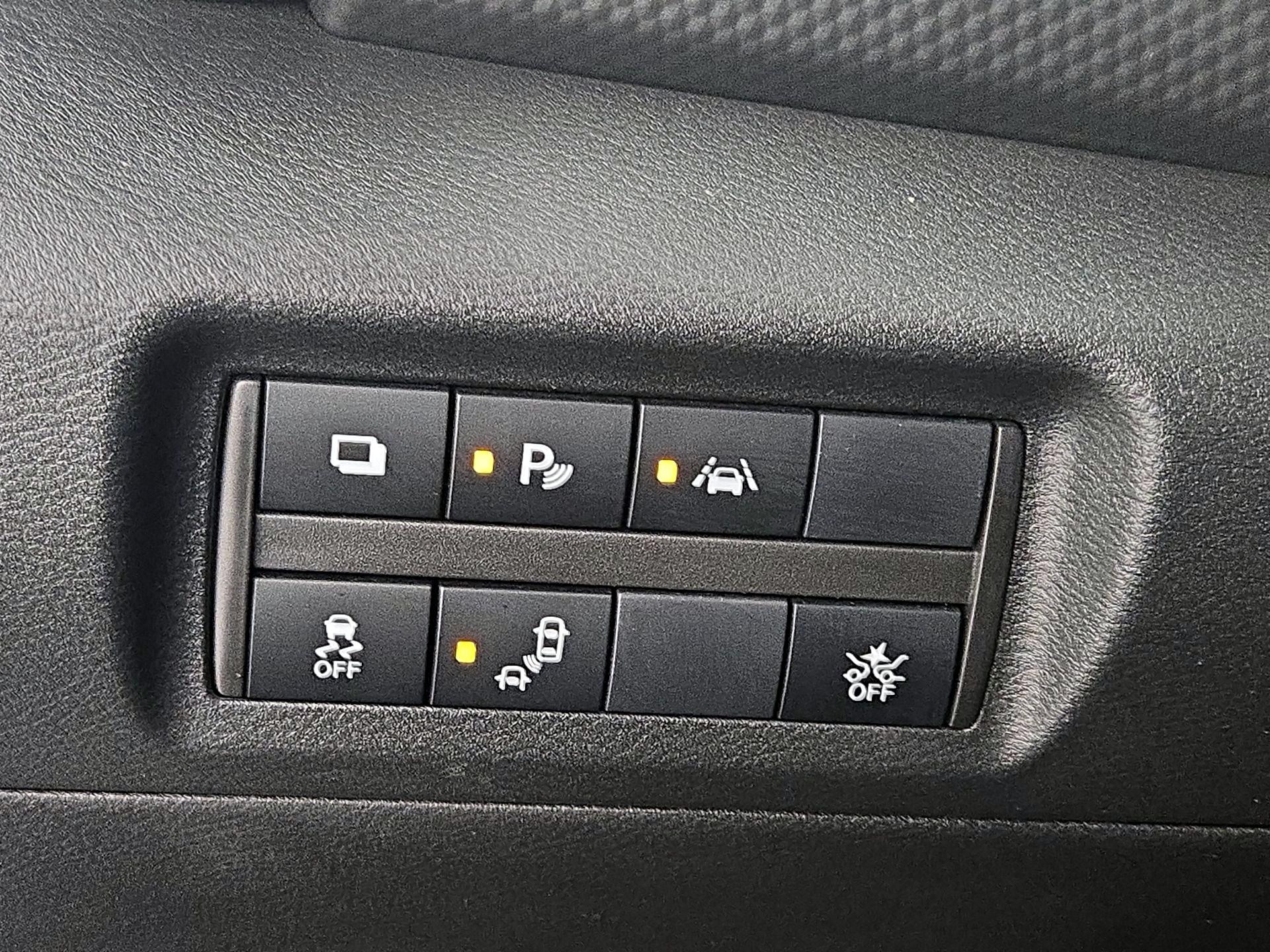 Thumbnail: 2024 Nissan Kicks - 13