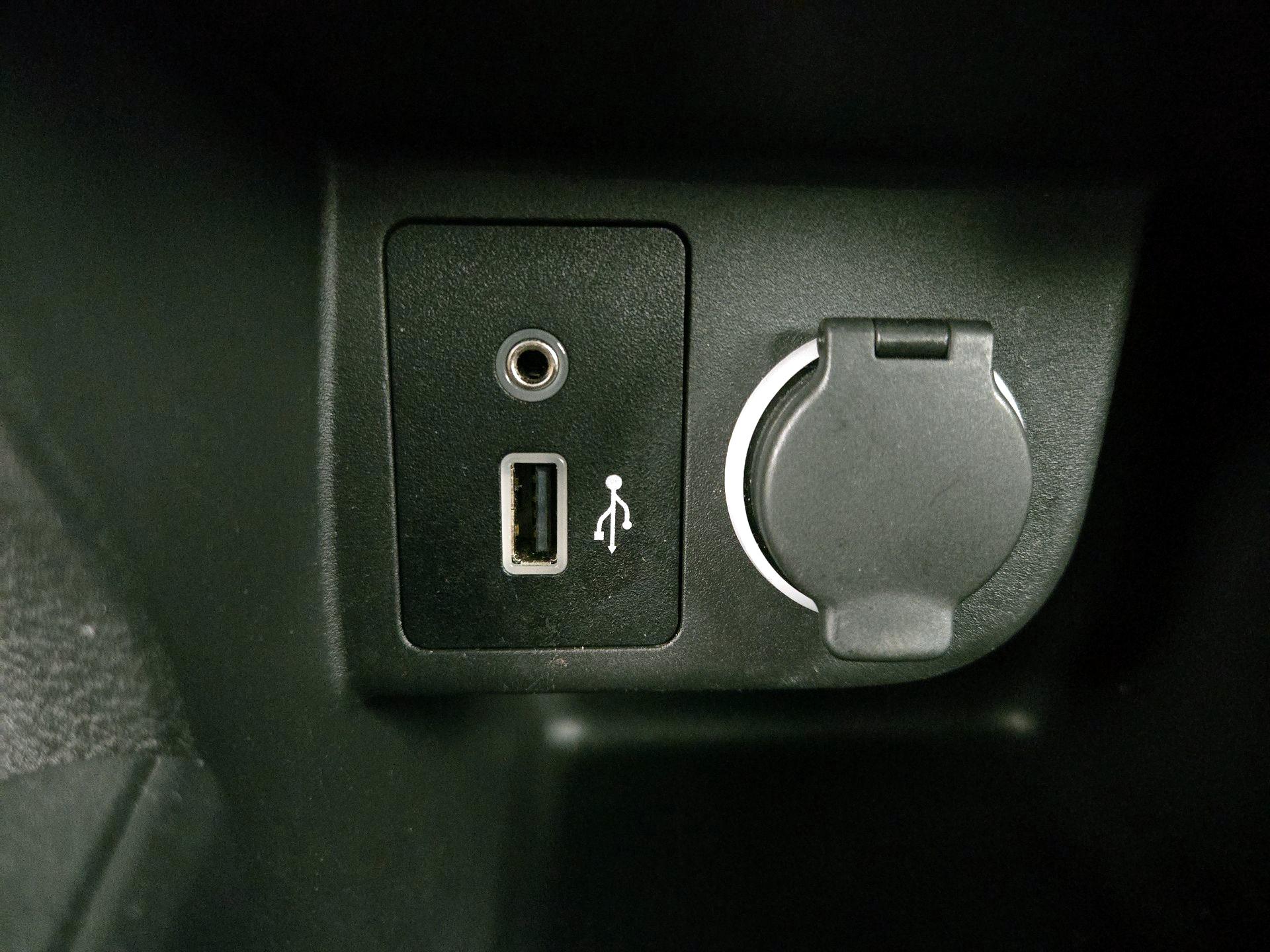 Thumbnail: 2024 Nissan Kicks - 18