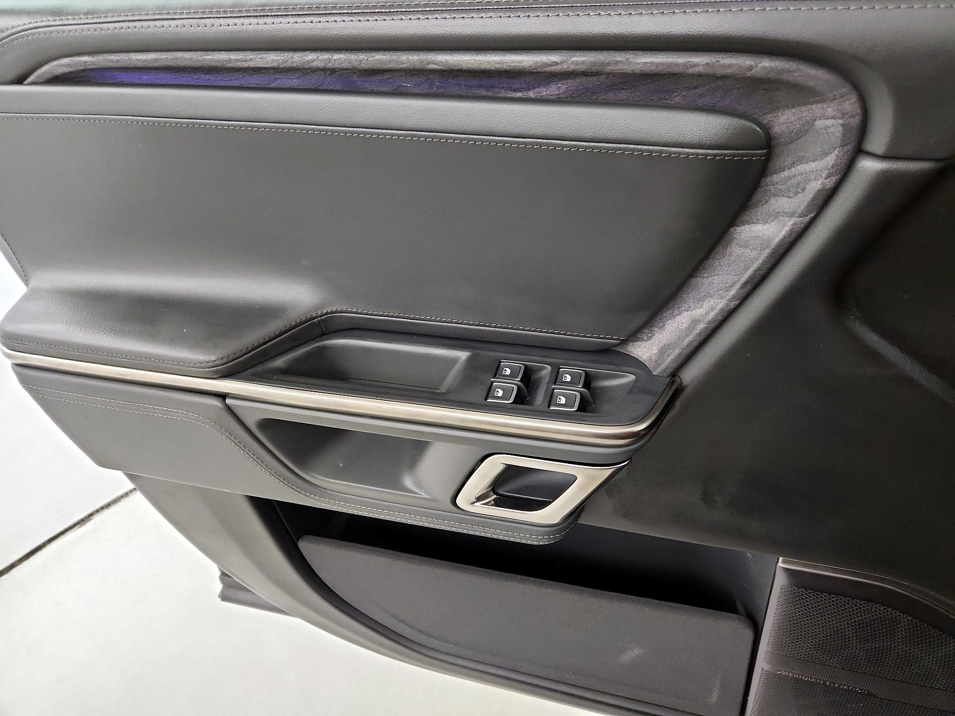 Thumbnail: 2022 Rivian R1T - 12