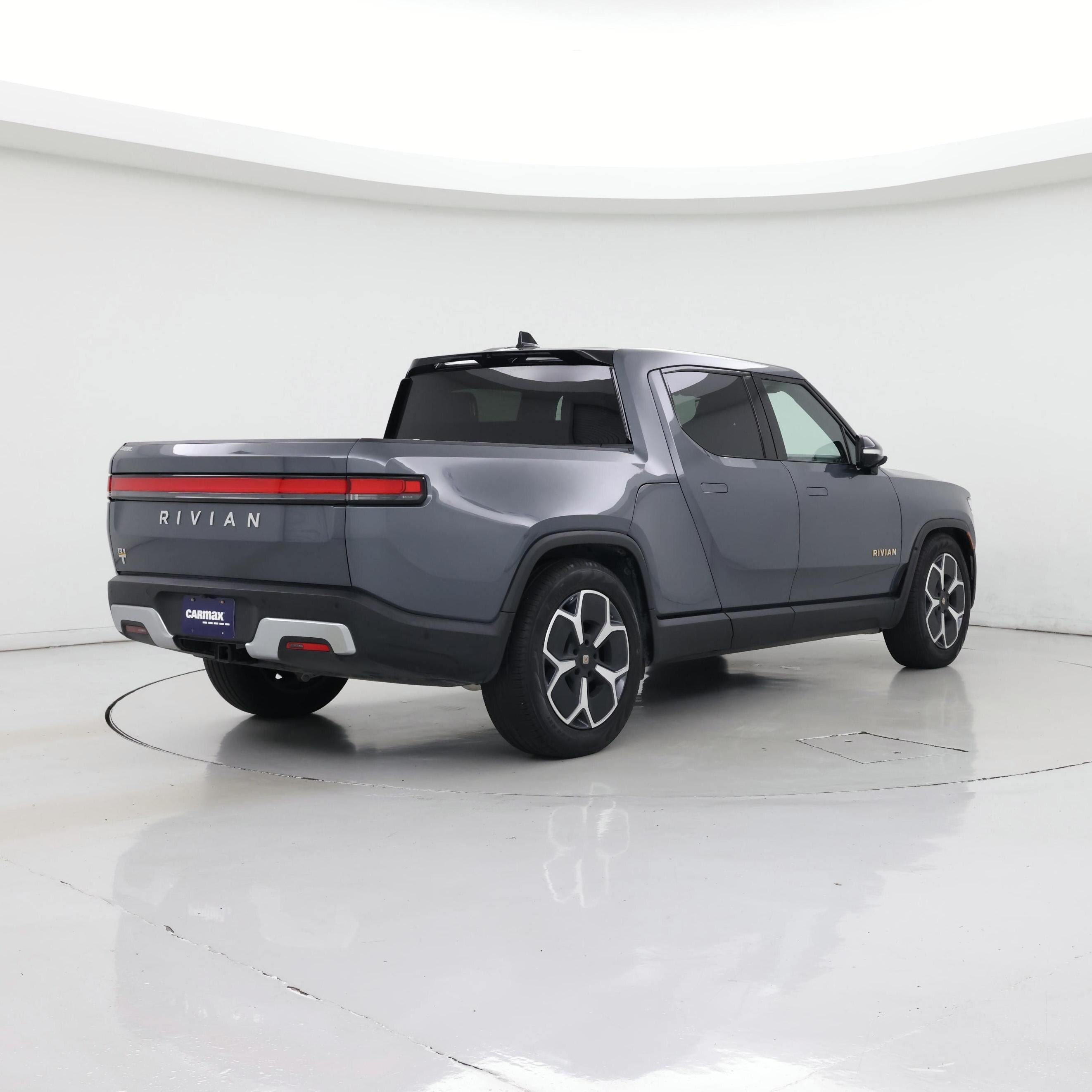 Thumbnail: 2022 Rivian R1T - 8