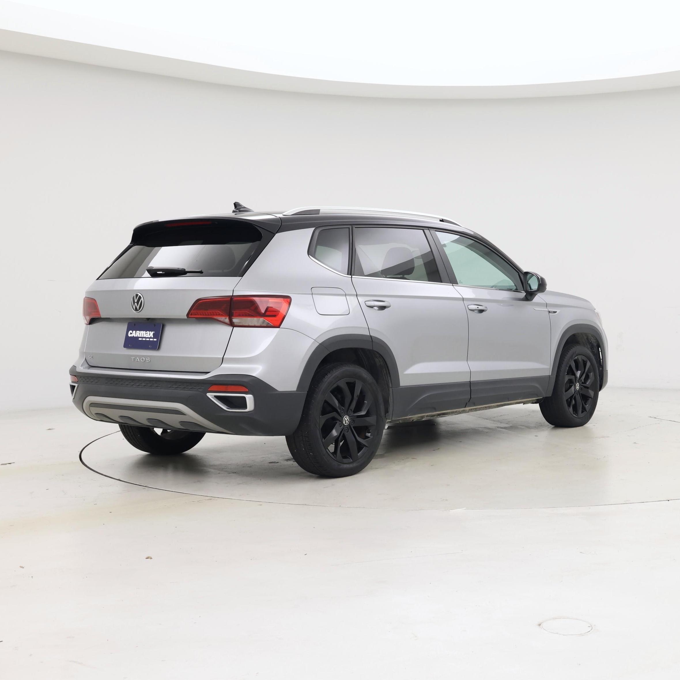 Thumbnail: 2023 Volkswagen Taos - 8