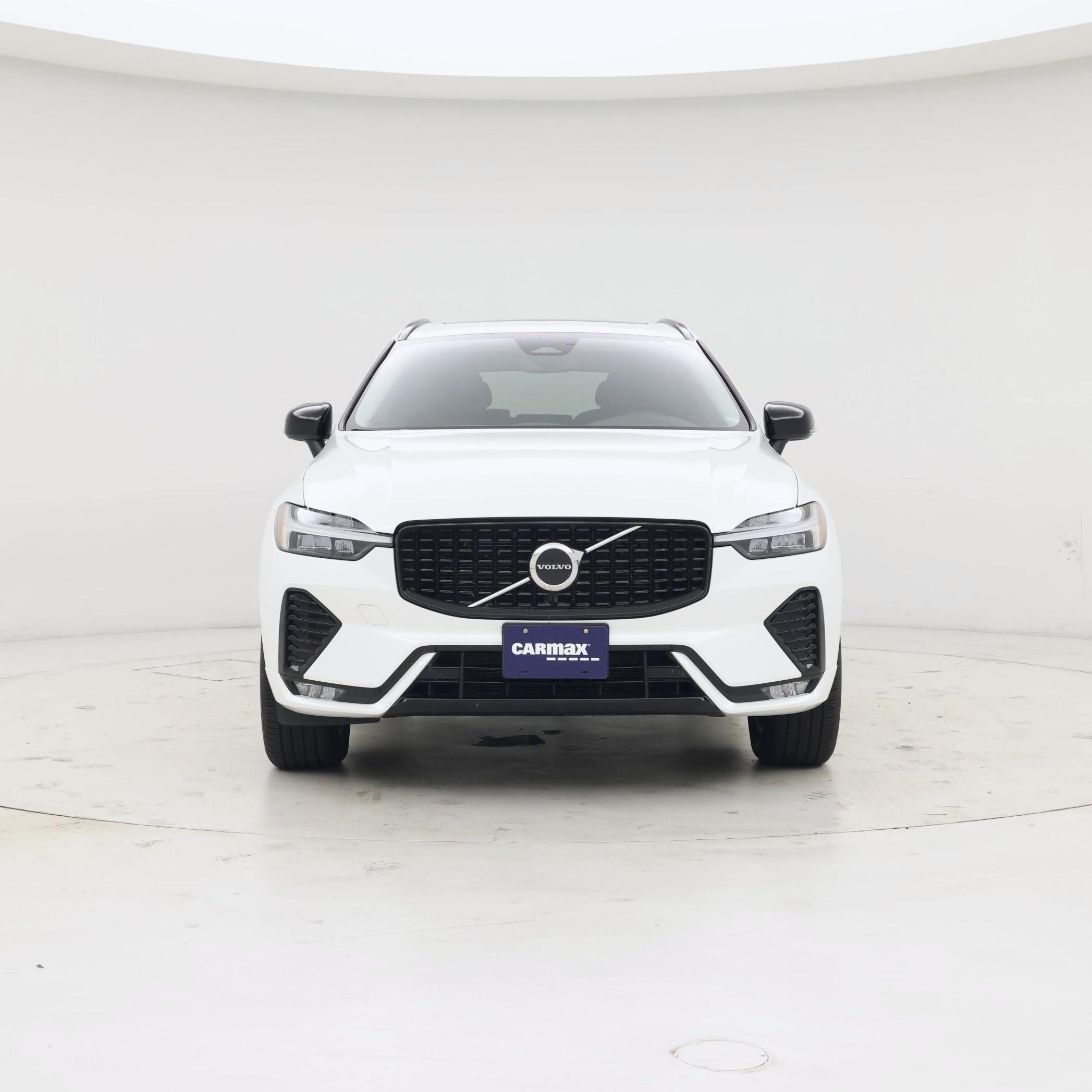 Thumbnail: 2025 Volvo XC60 - 5