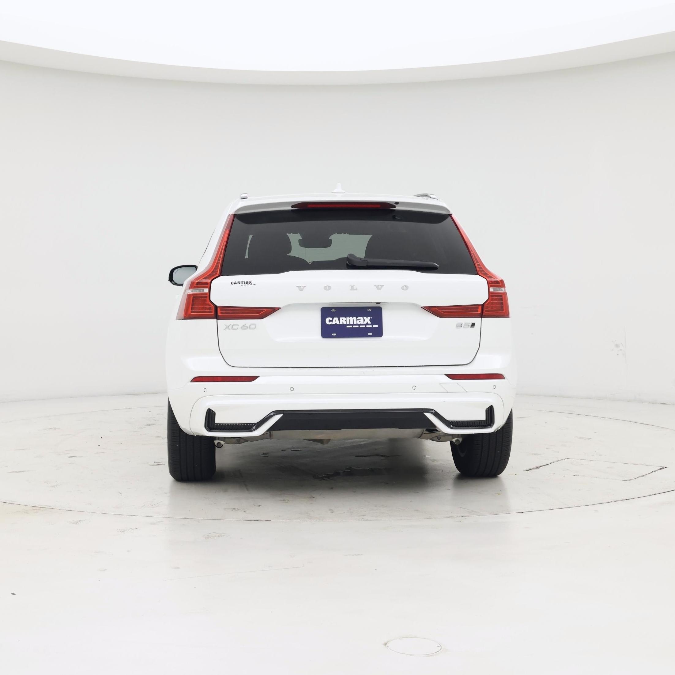 Thumbnail: 2025 Volvo XC60 - 6