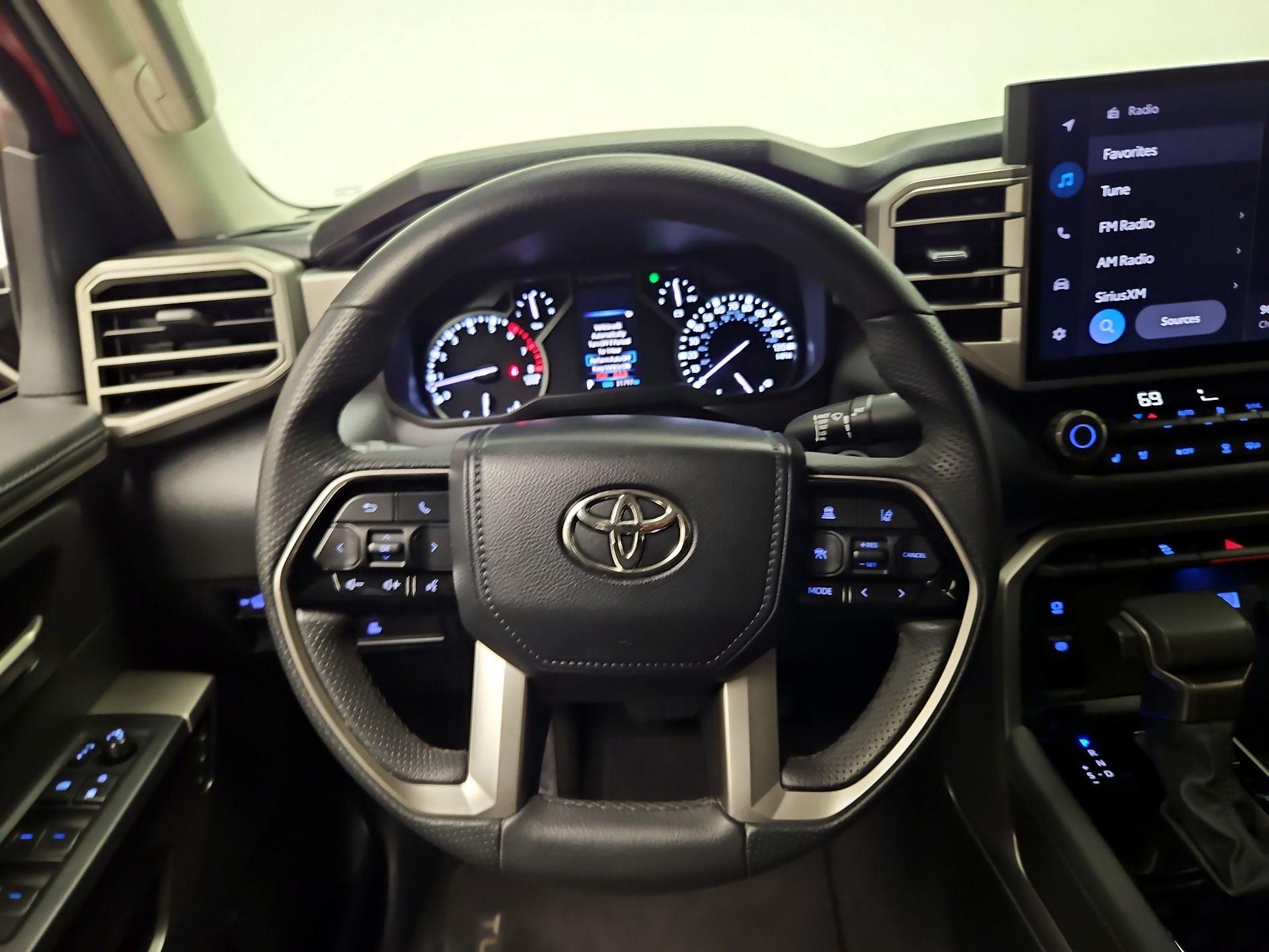 Thumbnail: 2023 Toyota Tundra - 10