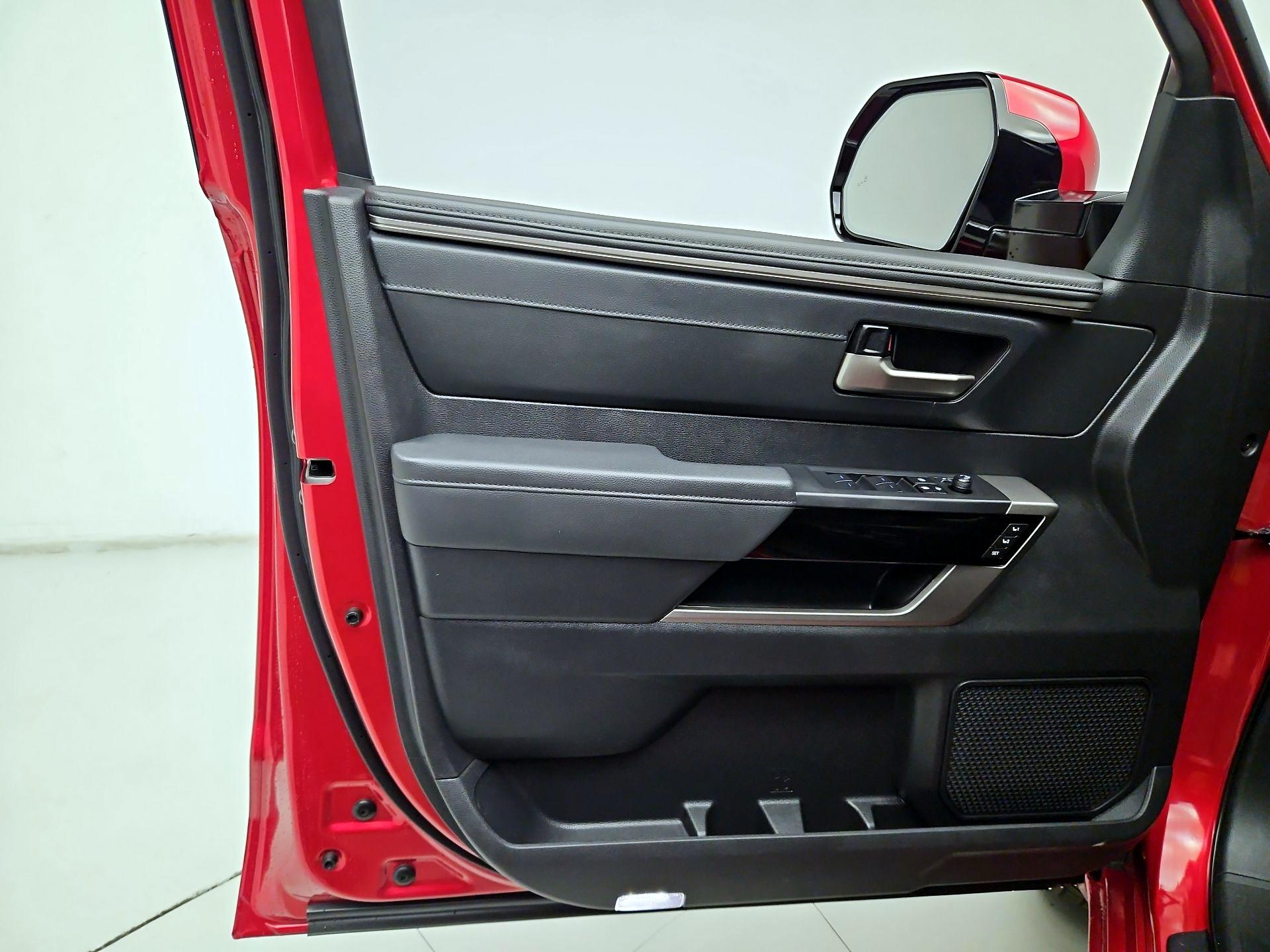 Thumbnail: 2023 Toyota Tundra - 12